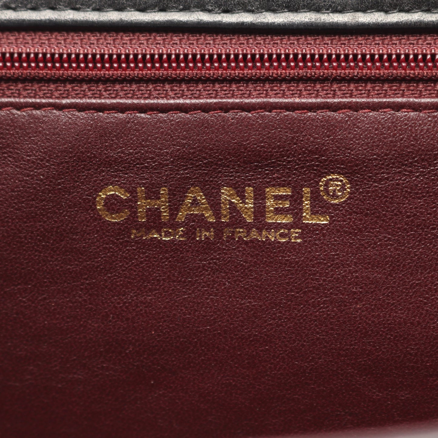 マトラッセ フルフラップ チェーンショルダーバッグ ラムスキン ブラック ゴールド金具 シャネル バッグ CHANEL