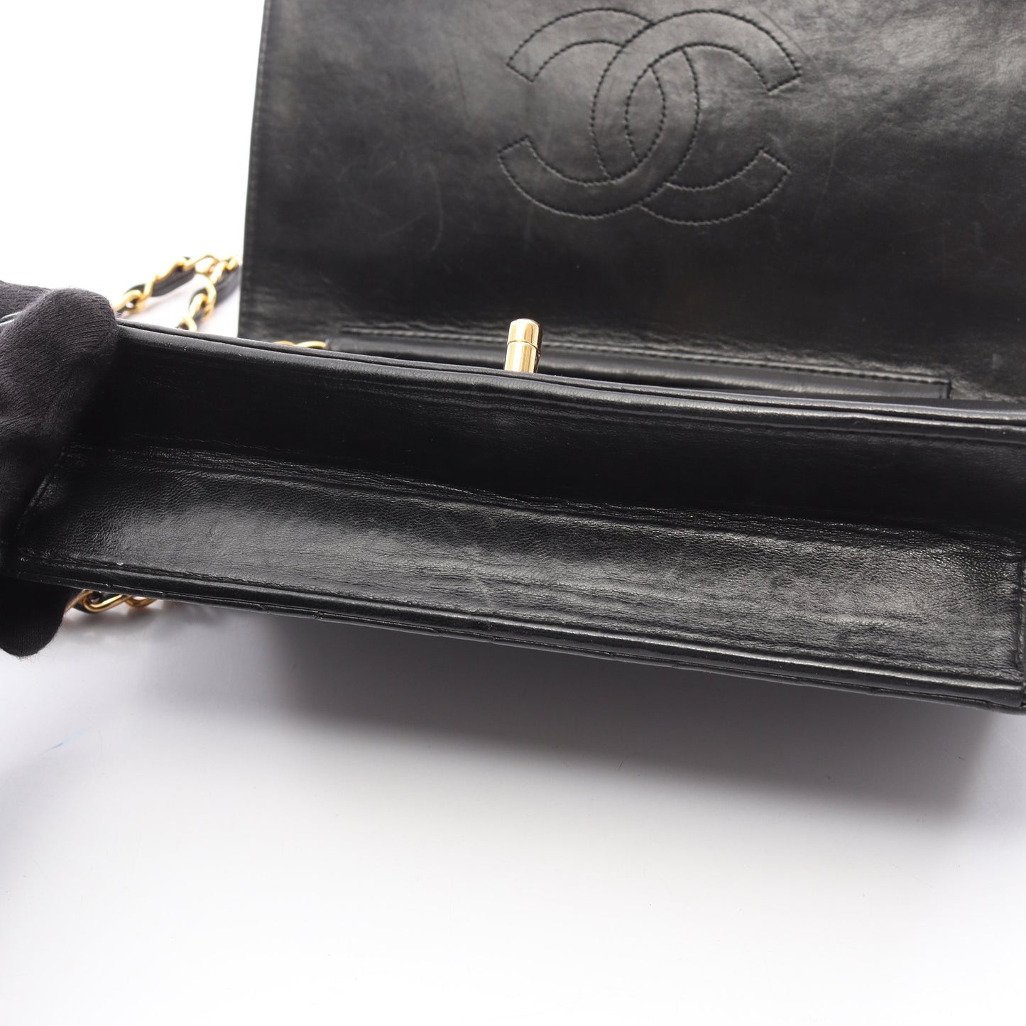 マトラッセ フルフラップ チェーンショルダーバッグ ラムスキン ブラック ゴールド金具 シャネル バッグ CHANEL