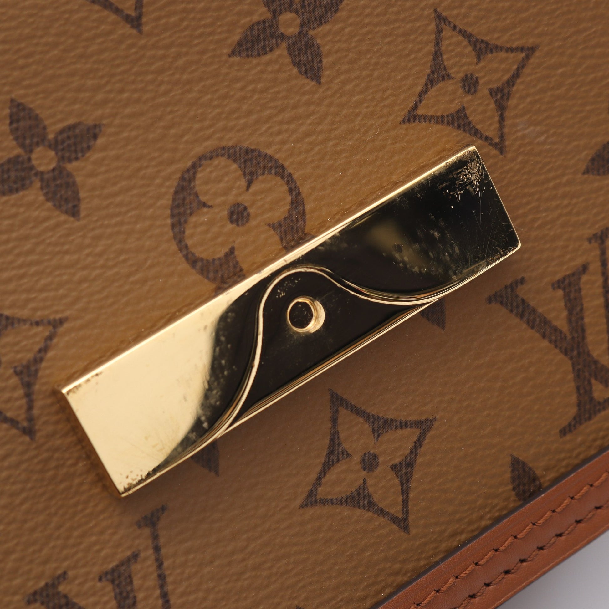 ドーフィーヌ MINI モノグラムリバース ショルダーバッグ PVC レザー ブラウン ベージュ ルイヴィトン バッグ LOUIS VUITTON