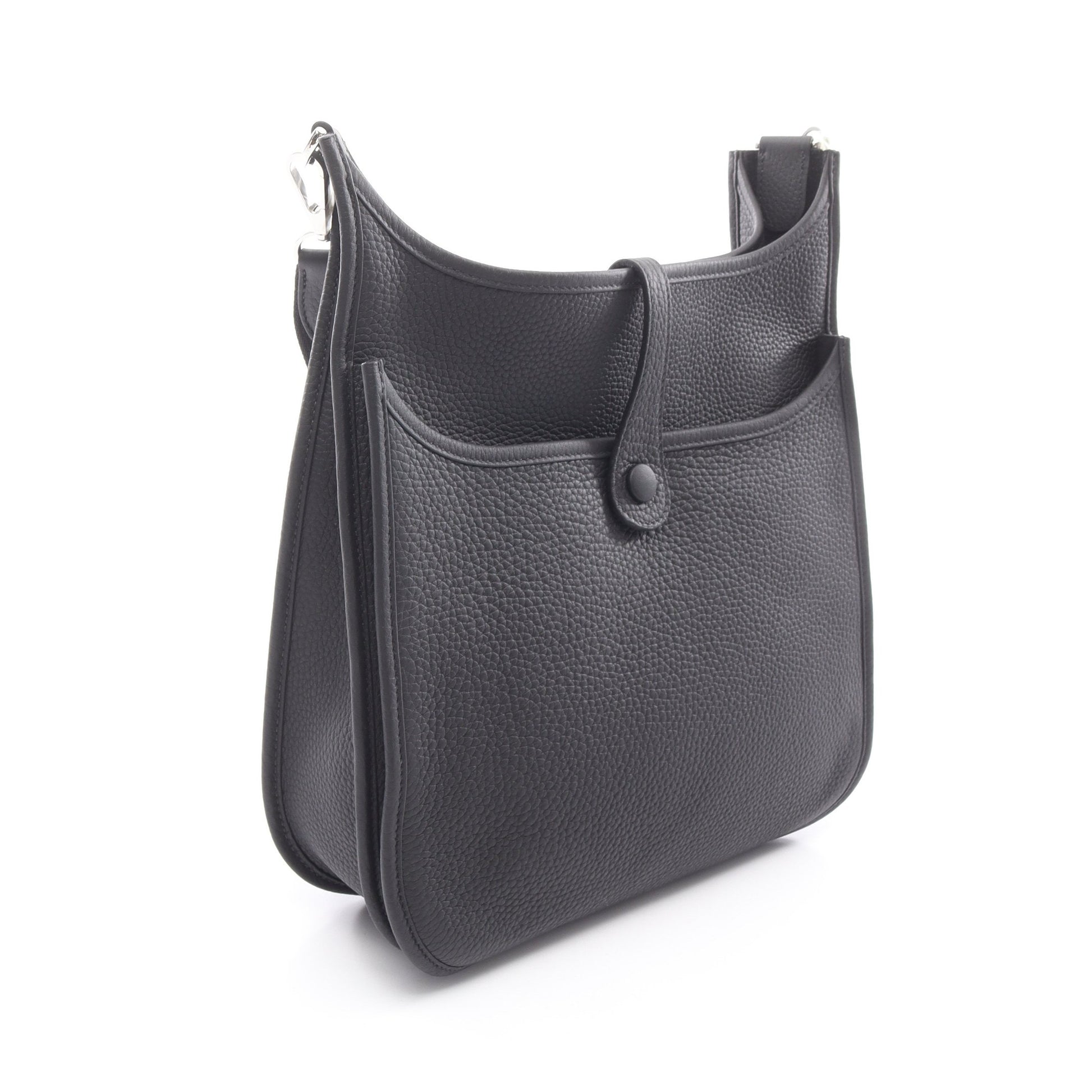 エヴリン 3 トロワ PM ショルダーバッグ トリヨンクレマンス ブラック シルバー金具 K刻印 エルメス バッグ HERMES