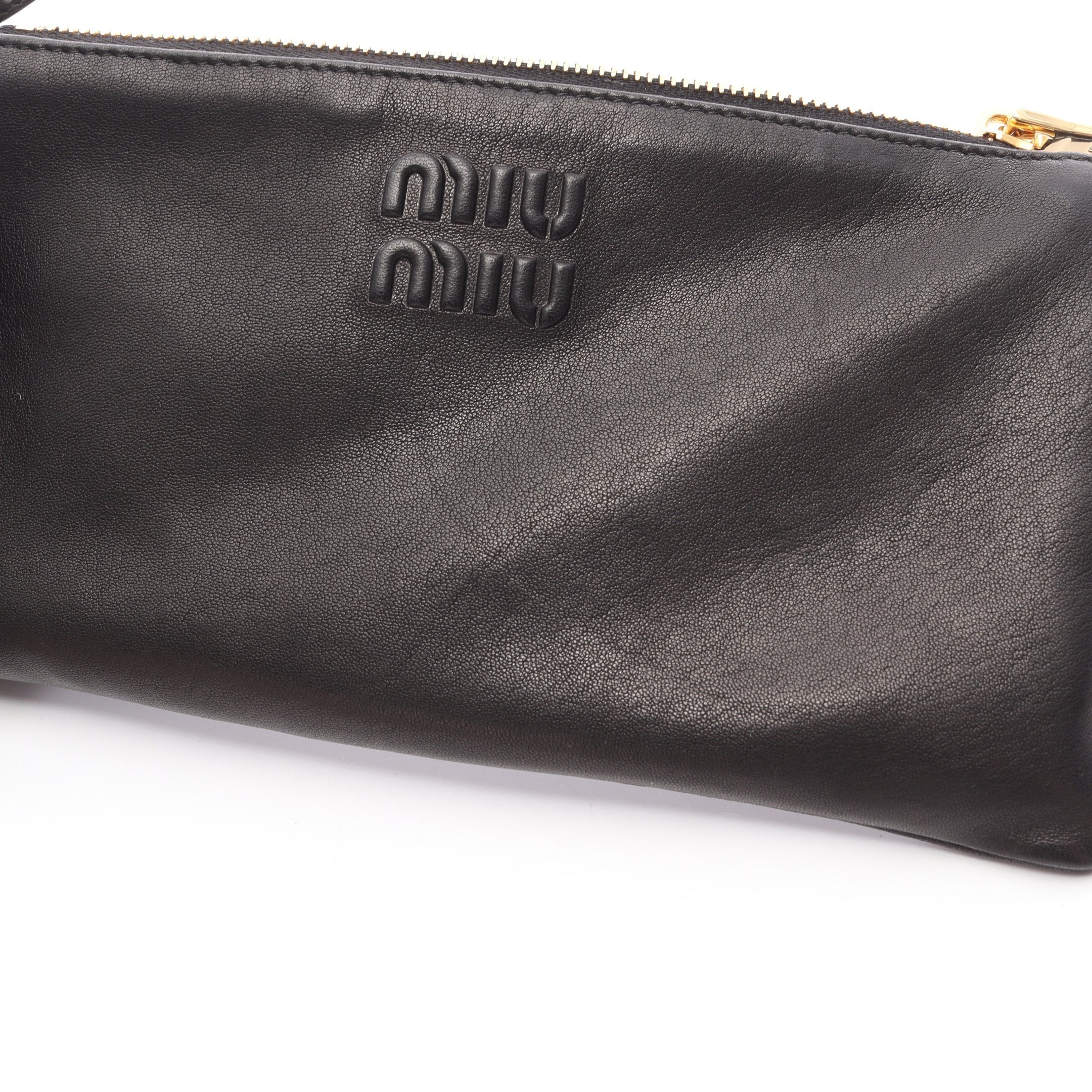 ポーチ ショルダーバッグ レザー ブラック ミュウミュウ – RECLO