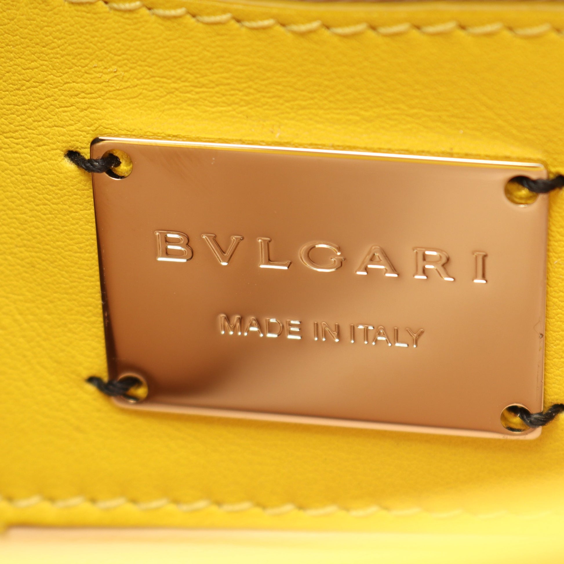 セルペンティ カボション チェーンショルダーバッグ レザー イエロー ブルガリ バッグ BVLGARI