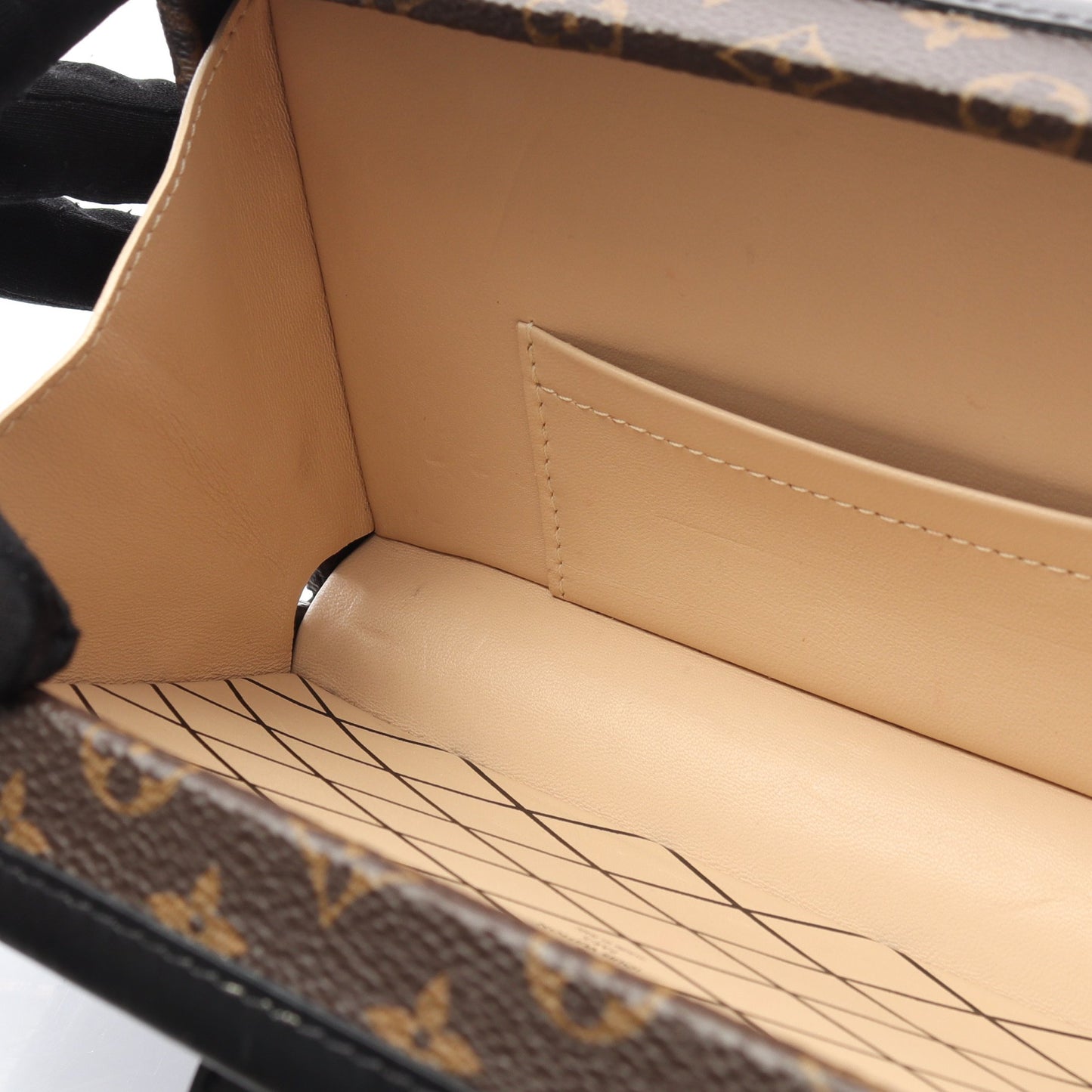 プティット マル モノグラム ショルダーバッグ PVC レザー ブラウン ブラック ルイヴィトン バッグ LOUIS VUITTON
