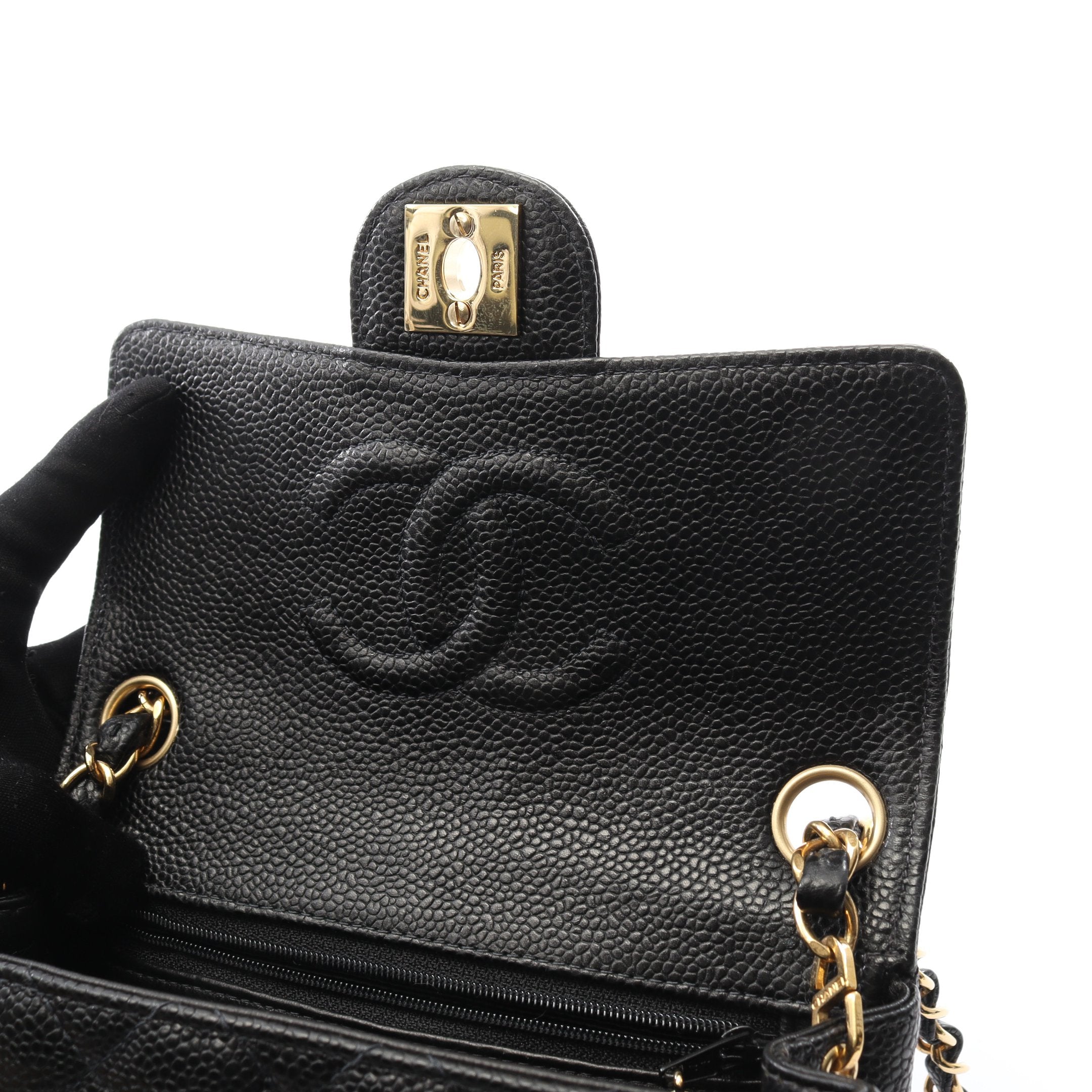CHANEL シャネル ミニマトラッセ キャビアスキン ブラック 黒 ゴールド ミニマトラッセ チェーンショルダーバッグ キャビアスキン ブラック