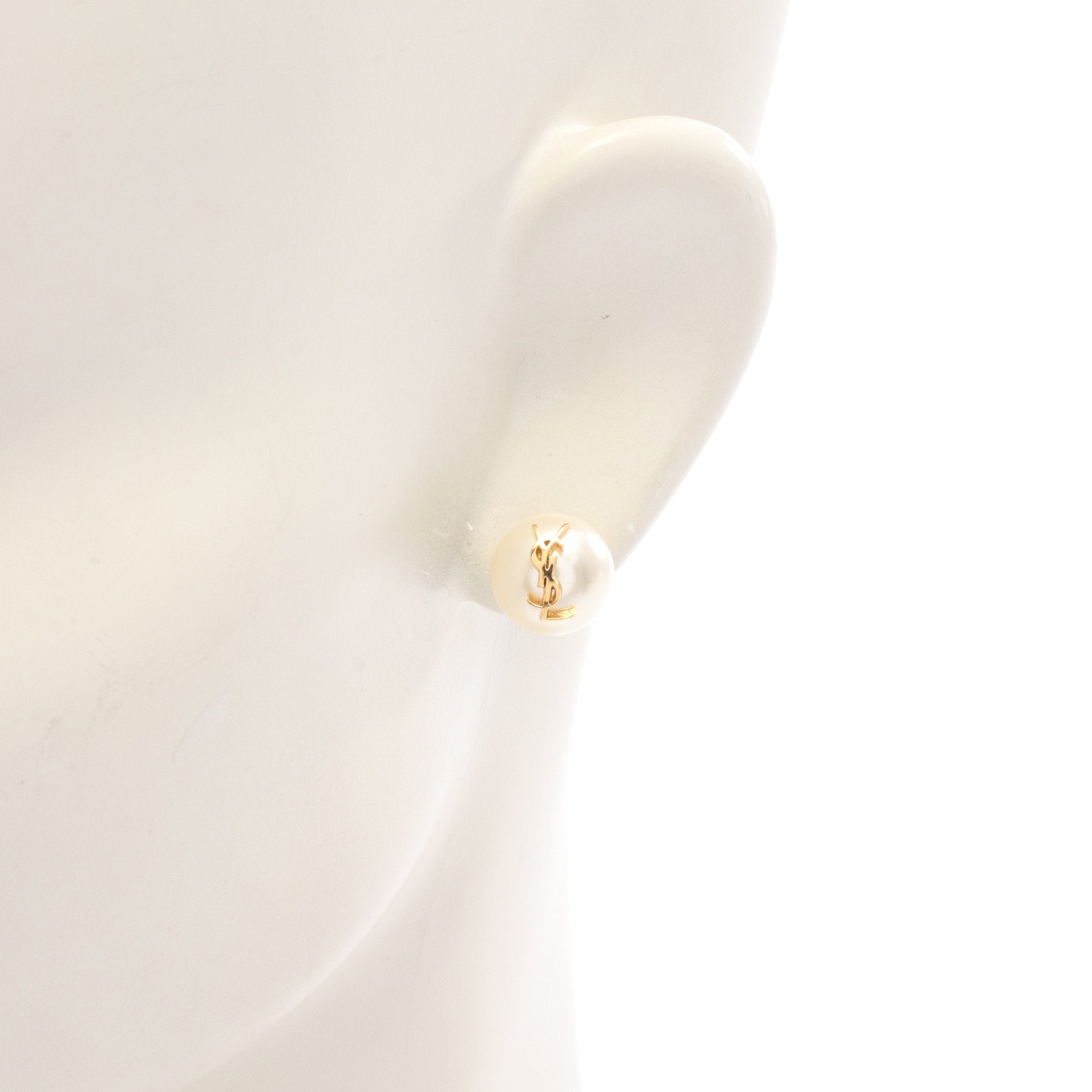 YSLロゴ ピアス GP フェイクパール ゴールド オフホワイト サン