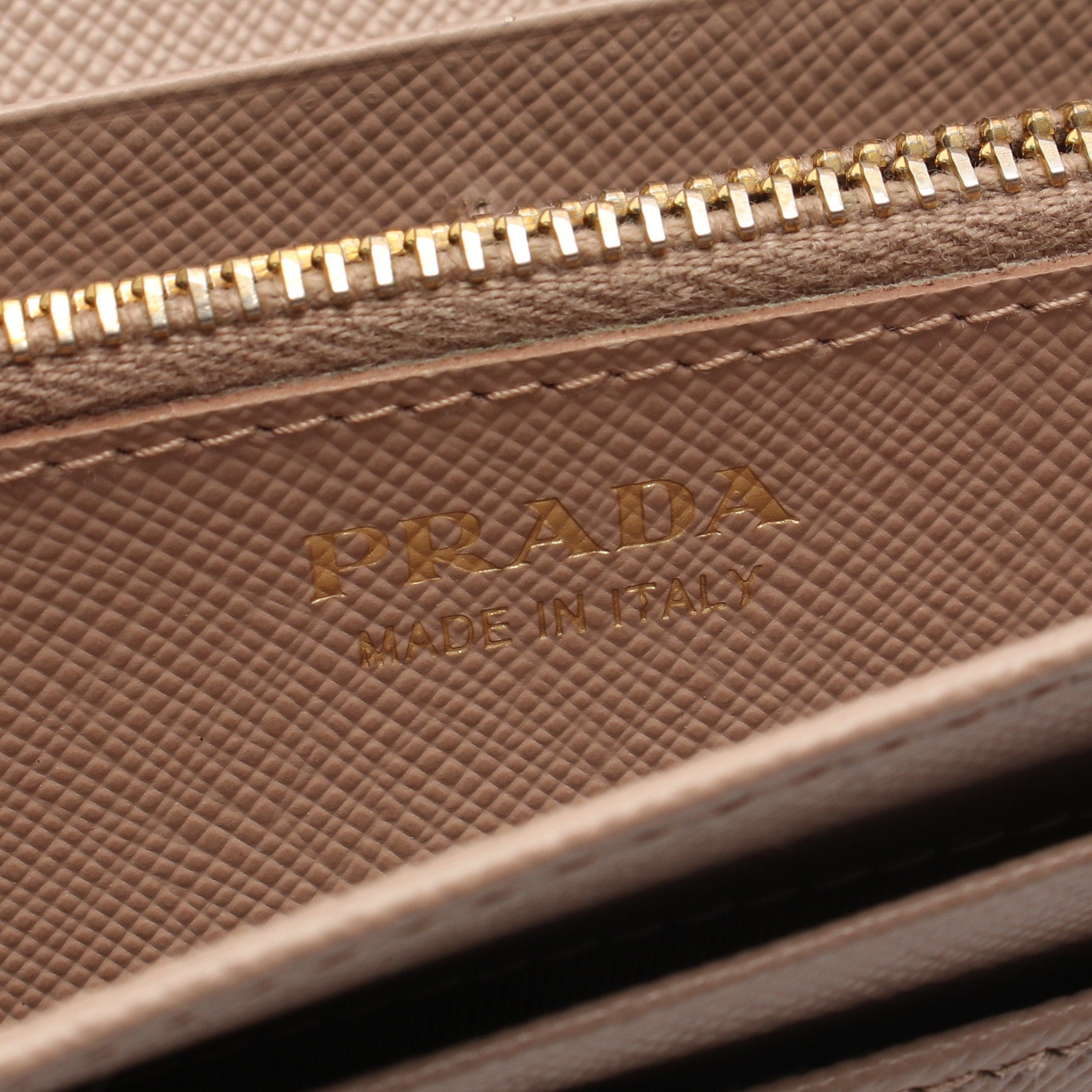 SAFFIANO FIOCCO 二つ折り長財布 サフィアーノレザー ピンクベージュ