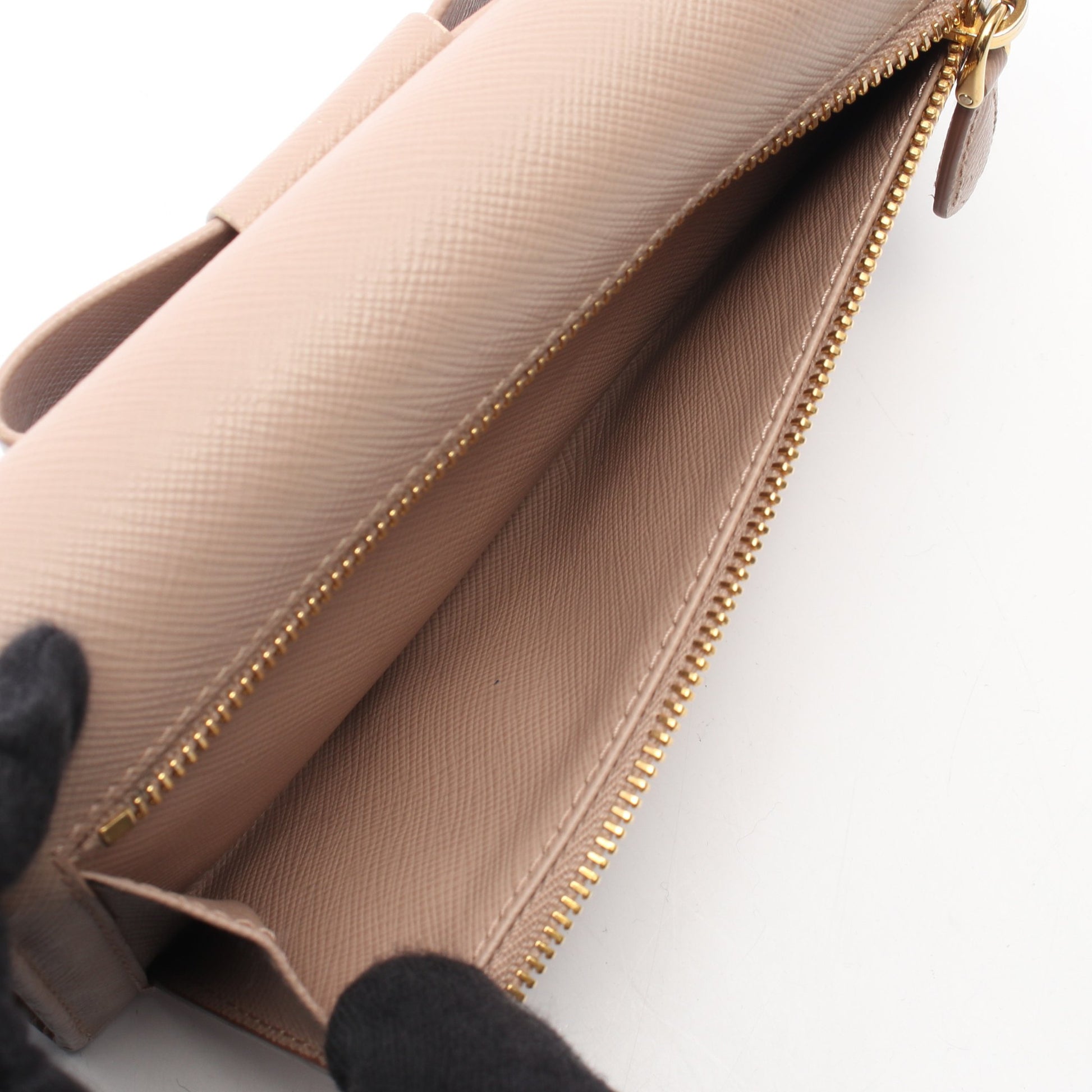 SAFFIANO FIOCCO 二つ折り長財布 サフィアーノレザー ピンクベージュ 