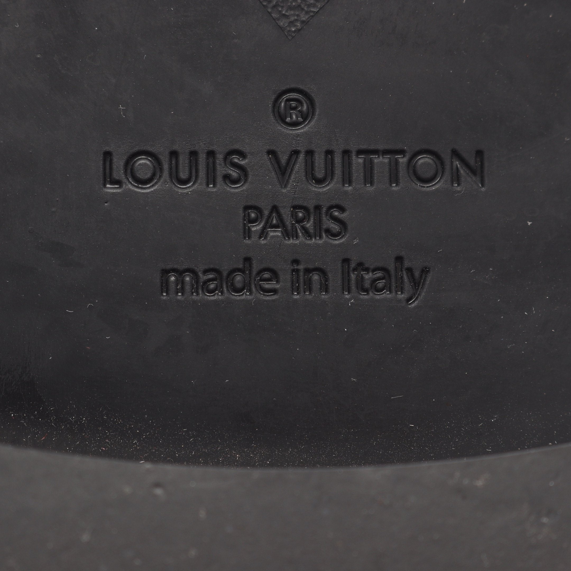 LOUIS VUITTON × NIGO ヴォルテールライン リシュリュー ドレス LOUIS VUITTON × NIGO ヴォルテールライン リシュリュー ドレス