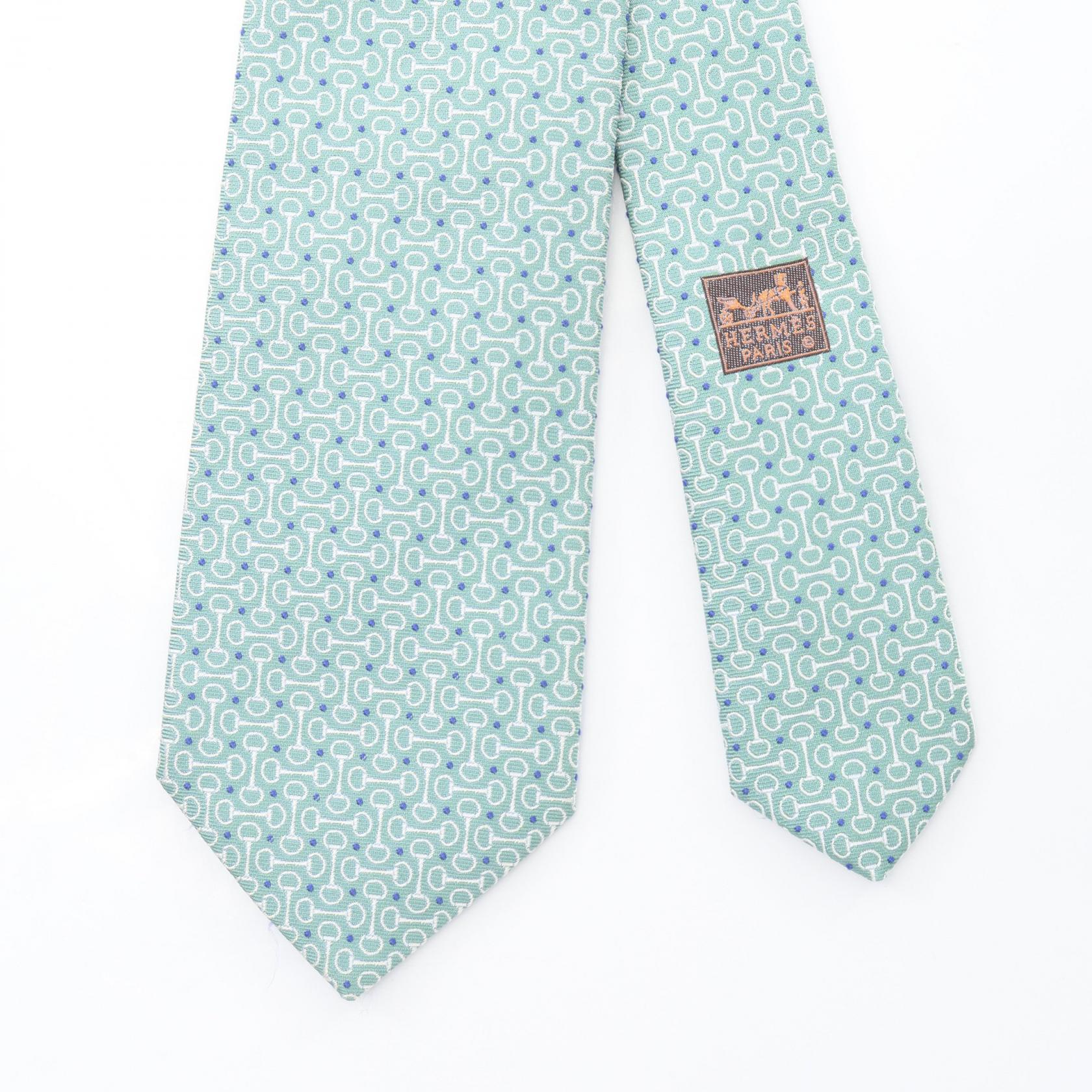 HERMES ネクタイ モチーフ柄 グリーン 中古・古着通販】HERMES (エルメス) ネクタイ グリーン サイズ