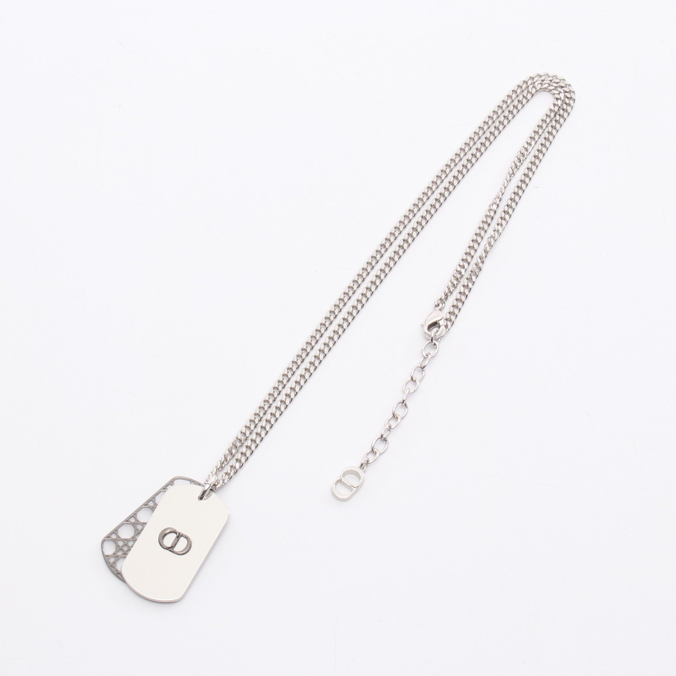 CD Icon カナージュ プレート ネックレス シルバー クリスチャン