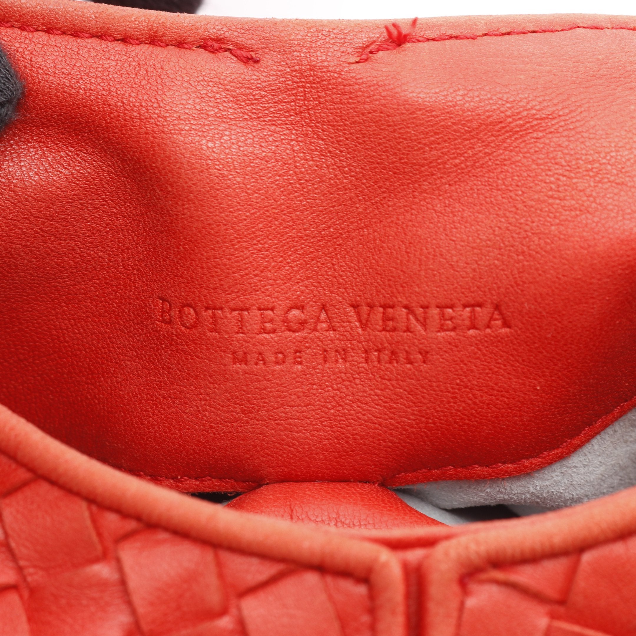 ボッテガヴェネタ　イントレチャート　ボストンバッグ　レザー　レッド BOTTEGA VENETA ボッテガ・ヴェネタ ワンショルダーバッグ