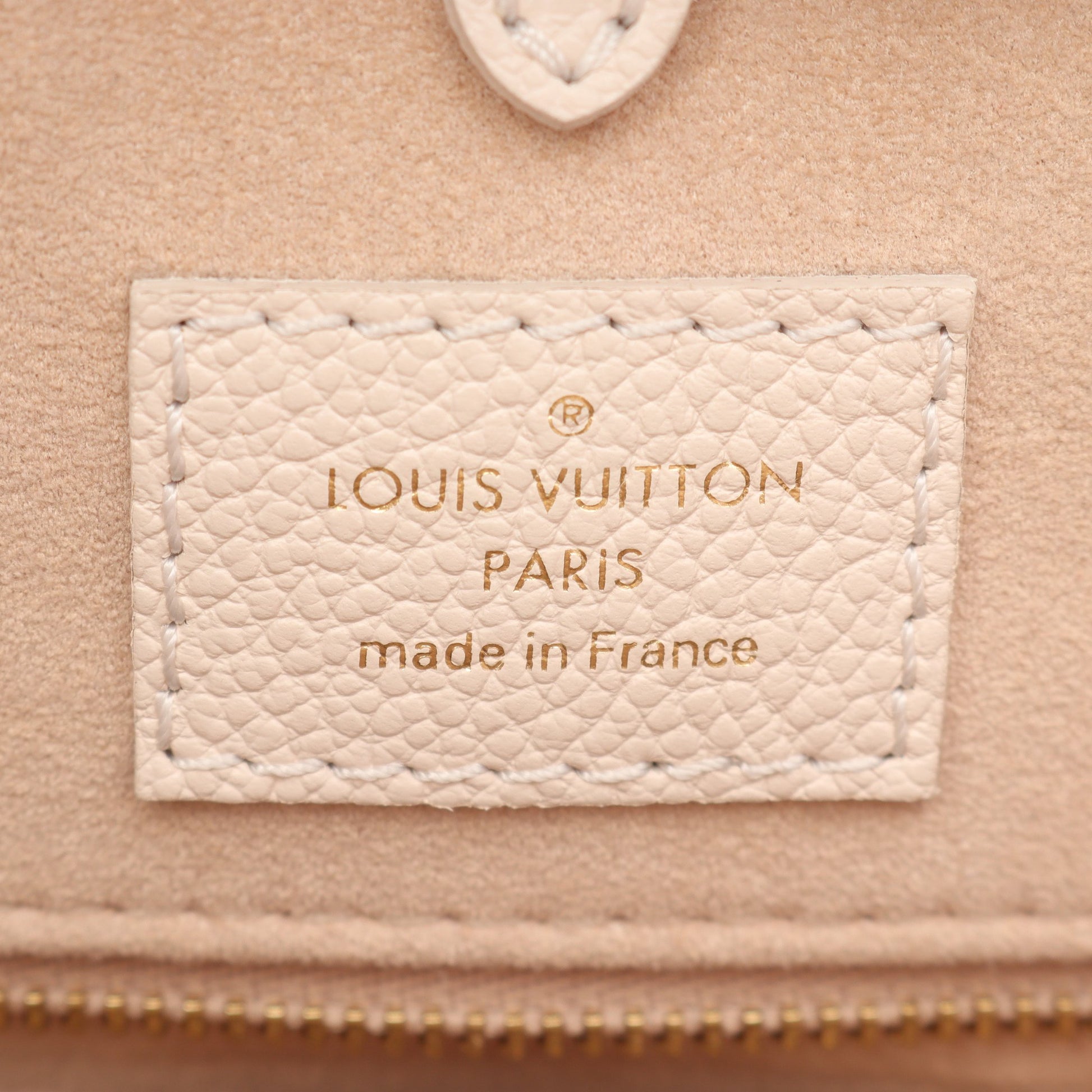 オンザゴーMM モノグラム アンプラント ハンドバッグ トートバッグ レザー カーキグリーン アイボリー 2WAY ルイヴィトン バッグ LOUIS VUITTON