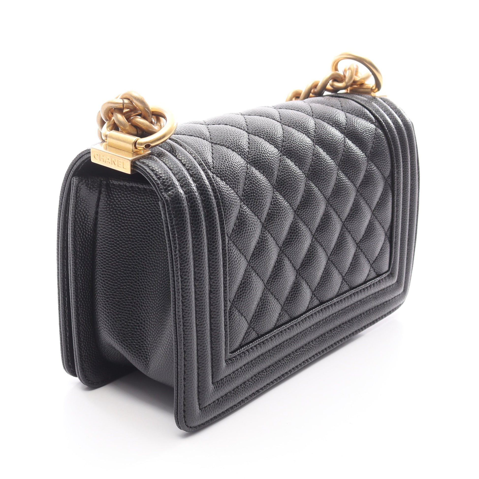 ボーイシャネル スモール チェーンショルダーバッグ キャビアスキン ブラック ゴールド金具 シャネル バッグ CHANEL