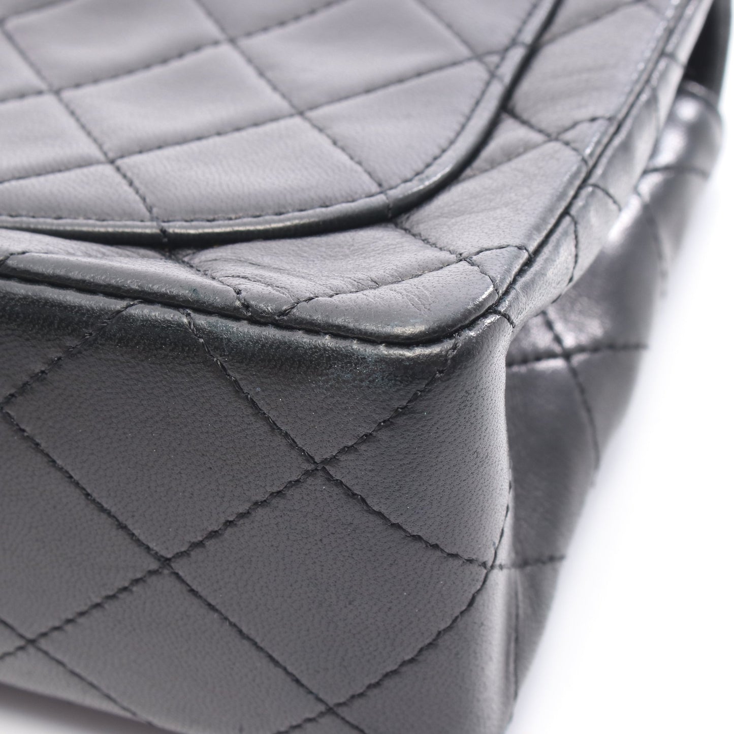 ミニマトラッセ チェーンショルダーバッグ ラムスキン ブラック ゴールド金具 シャネル バッグ CHANEL