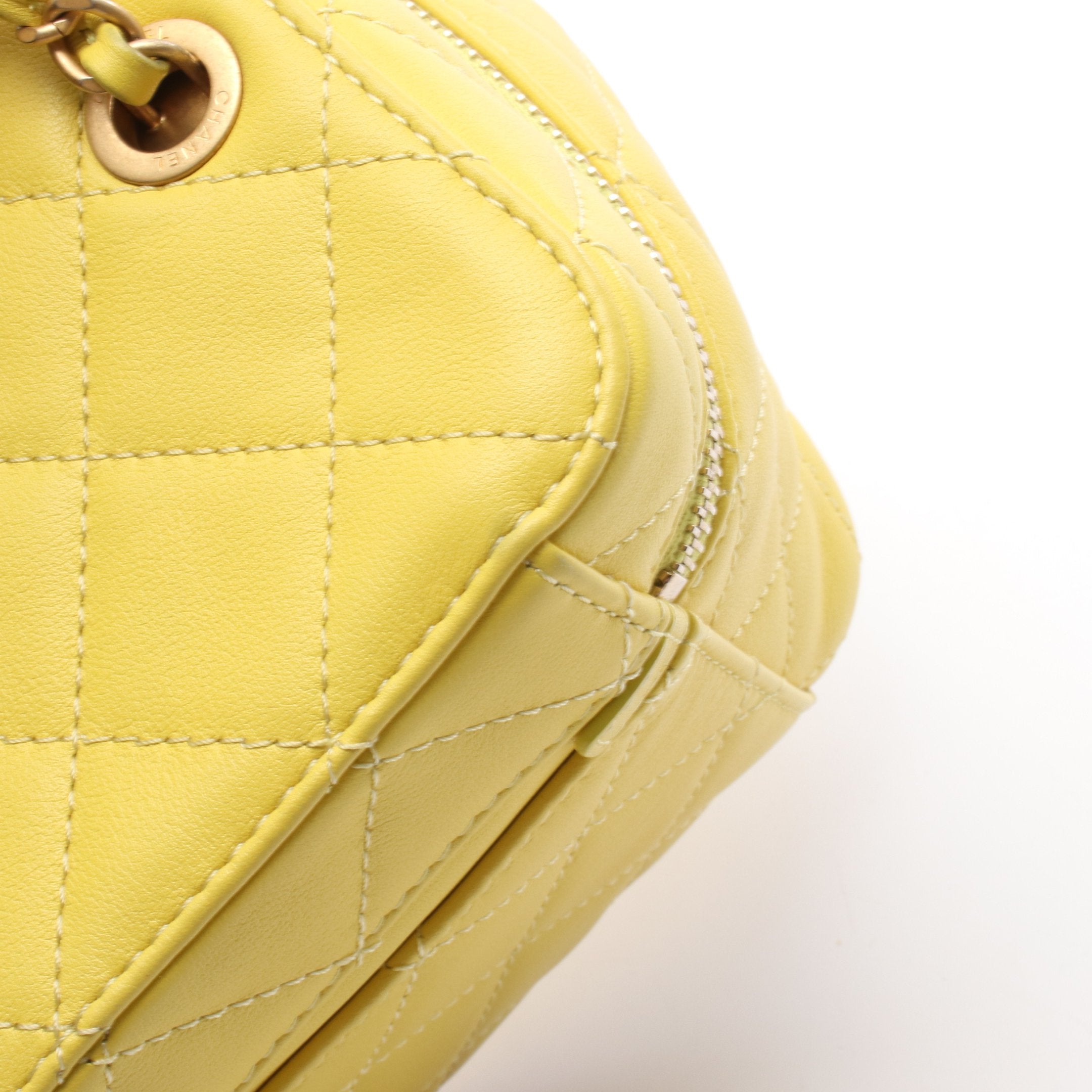 マトラッセ バニティバッグ チェーンショルダーバッグ レザー イエロー