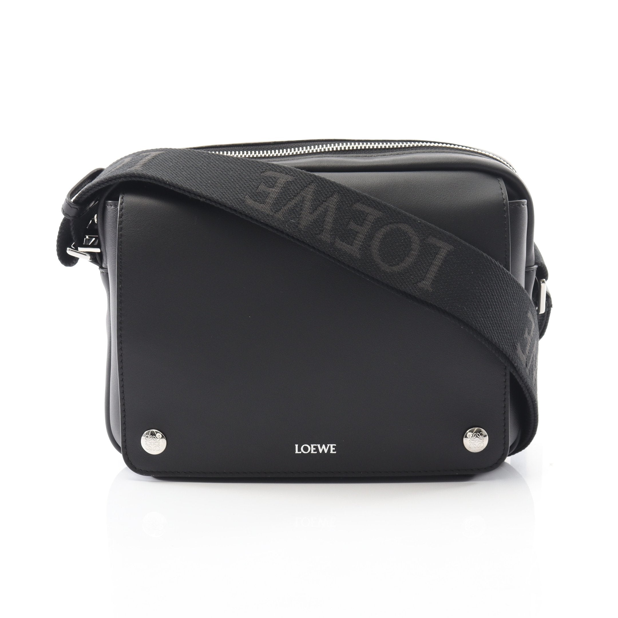 LOEWE ブラックレザー メッセンジャーバッグ LOEWE◇ペブル/メッセンジャーバッグ/ショルダーバッグ/レザー