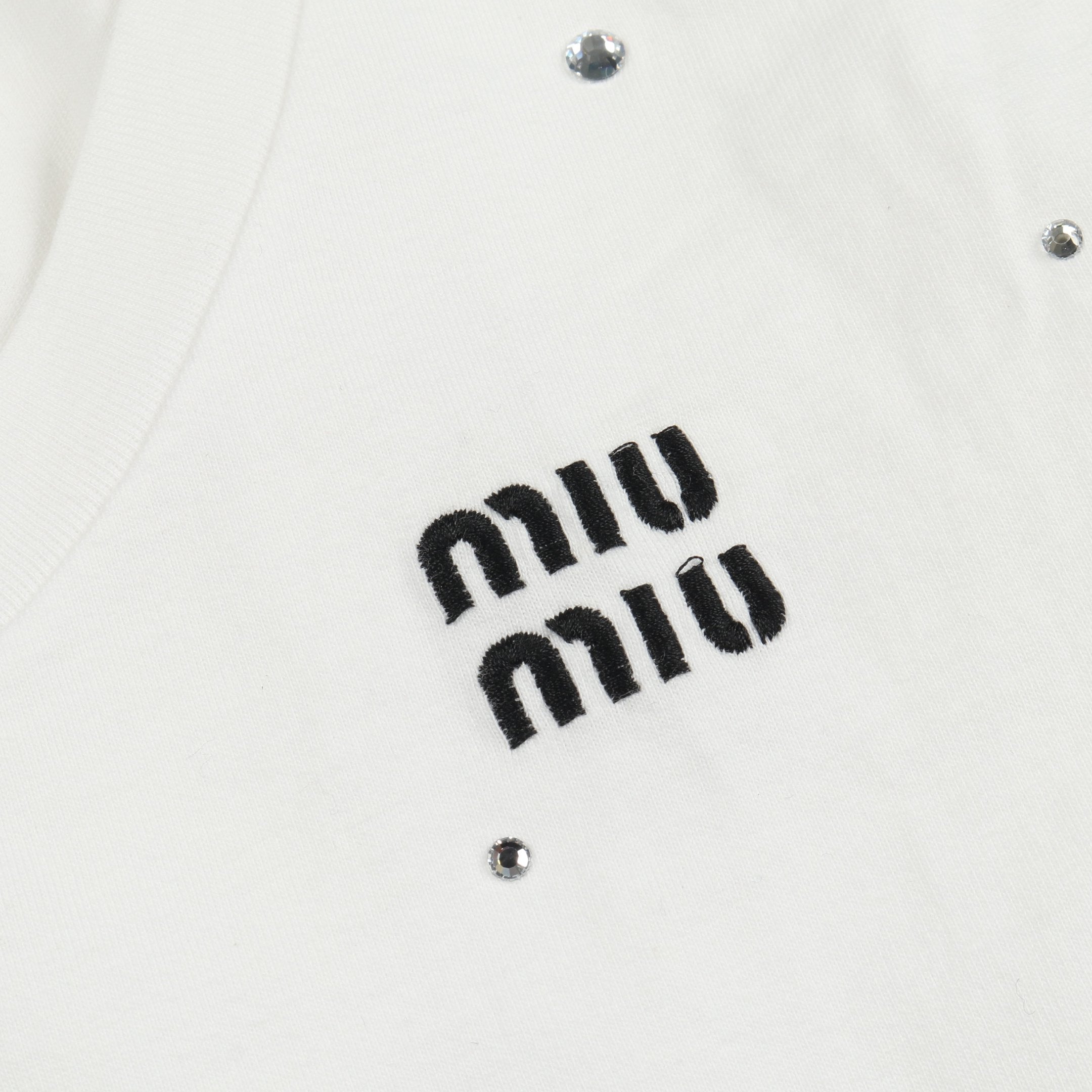 MIU MIU オフオワイトタンクトップ タンクトップ ロゴ刺繍 ビジュー付き コットン ホワイト ミュウミュウ