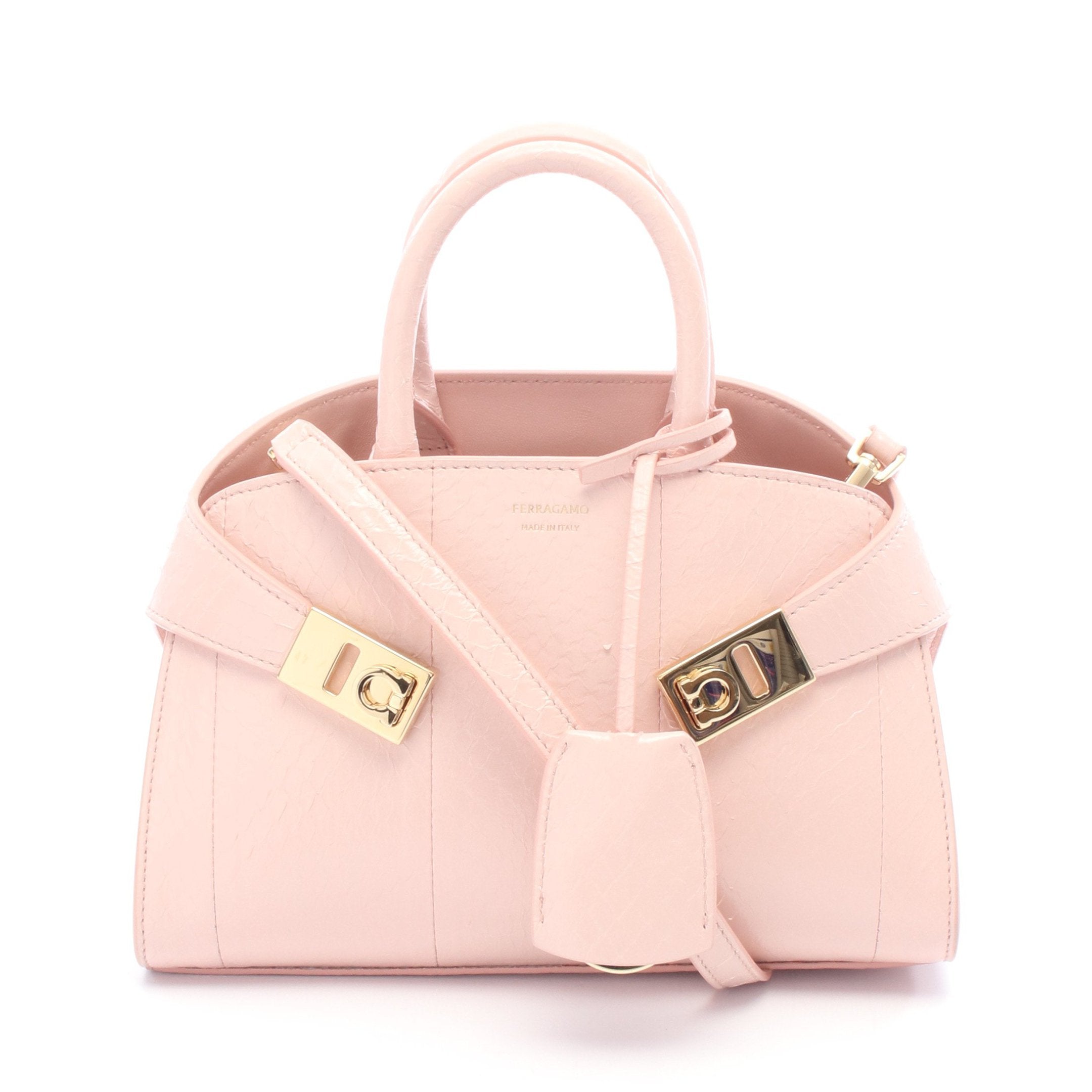 Salvatore Ferragamo ピンク ハンドバッグ 新品 サルヴァトーレフェラガモ(Salvatore Ferragamo)サルヴァトーレ