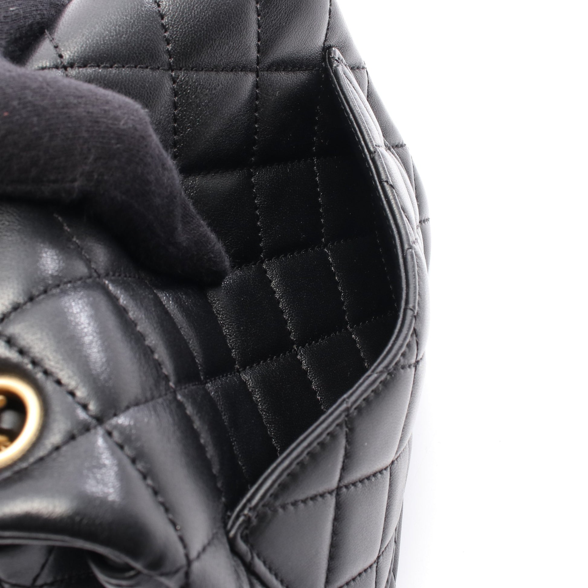 ミニフラップバッグ マトラッセ チェーンショルダーバッグ レザー ブラック ゴールド金具 シャネル バッグ CHANEL