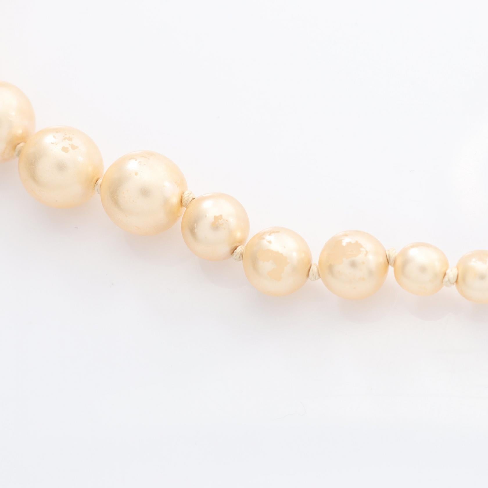 ココマーク ロング ネックレス フェイクパール ライトベージュ