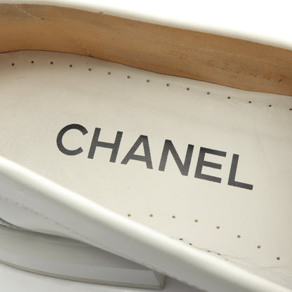 ココマーク ローファー エナメルレザー ホワイト シャネル シューズ CHANEL