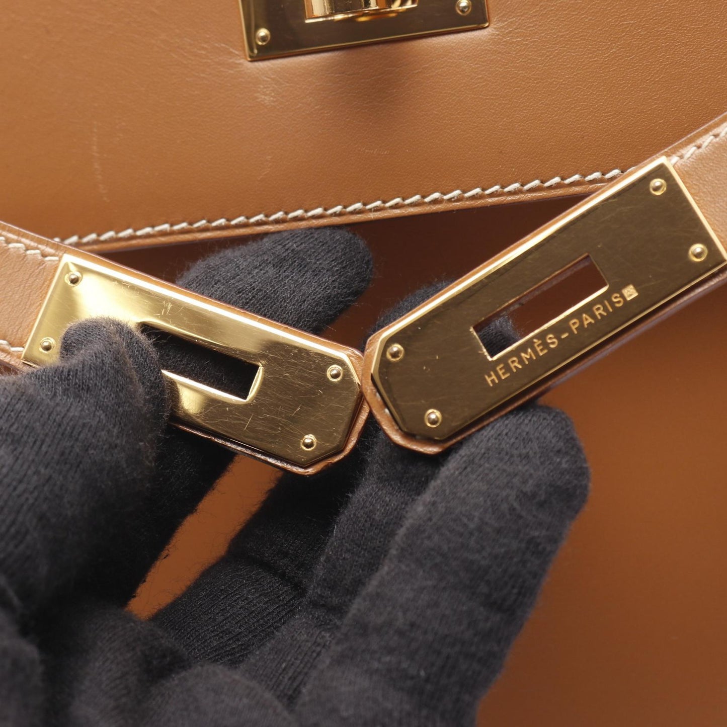 ケリー32 ナチュラル ハンドバッグ ヴォーシャモニー ベージュ ゴールド金具 2WAY 外縫い ○W刻印 エルメス バッグ HERMES