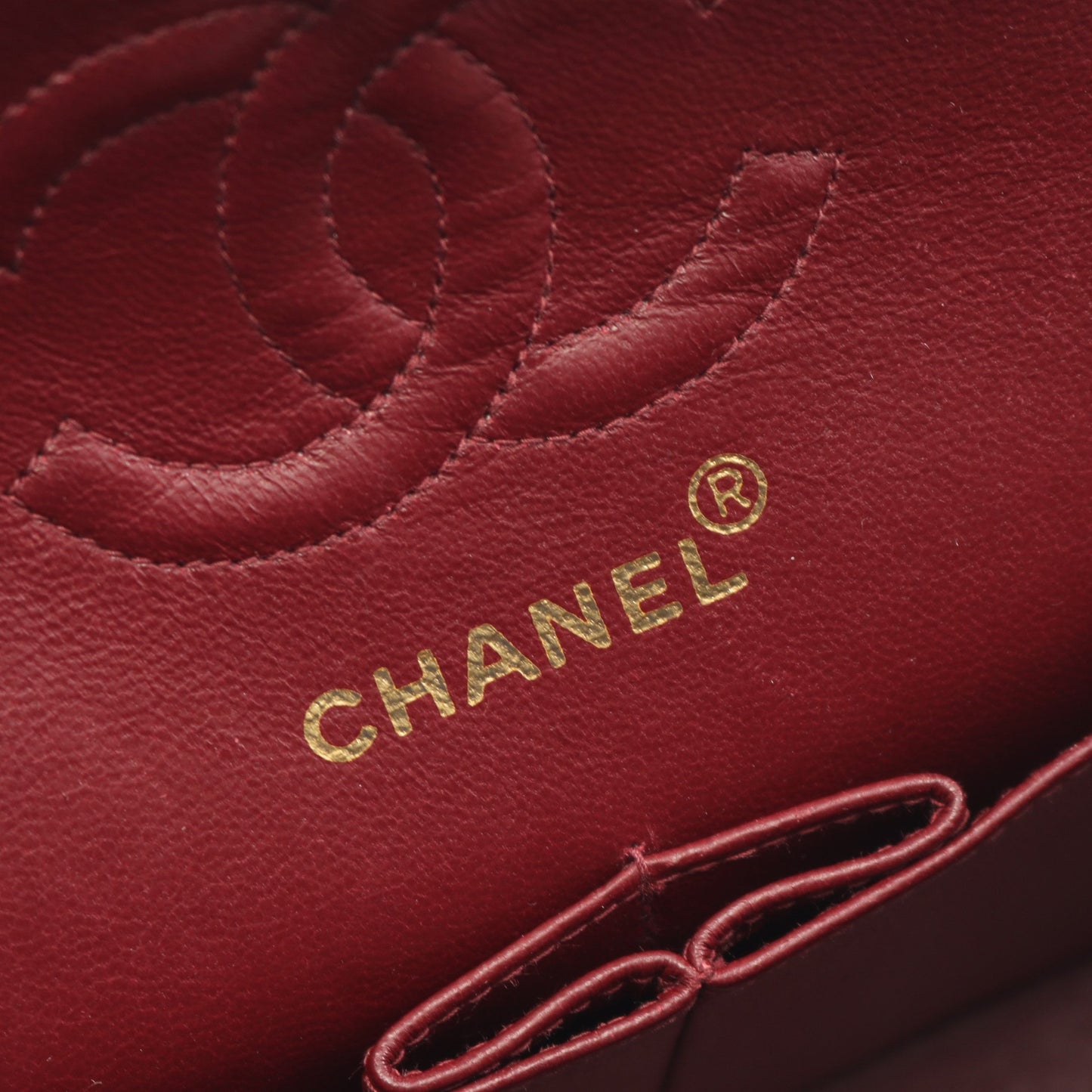 マトラッセ Wフラップ Wチェーンショルダーバッグ ラムスキン ブラック ゴールド金具 シャネル バッグ CHANEL