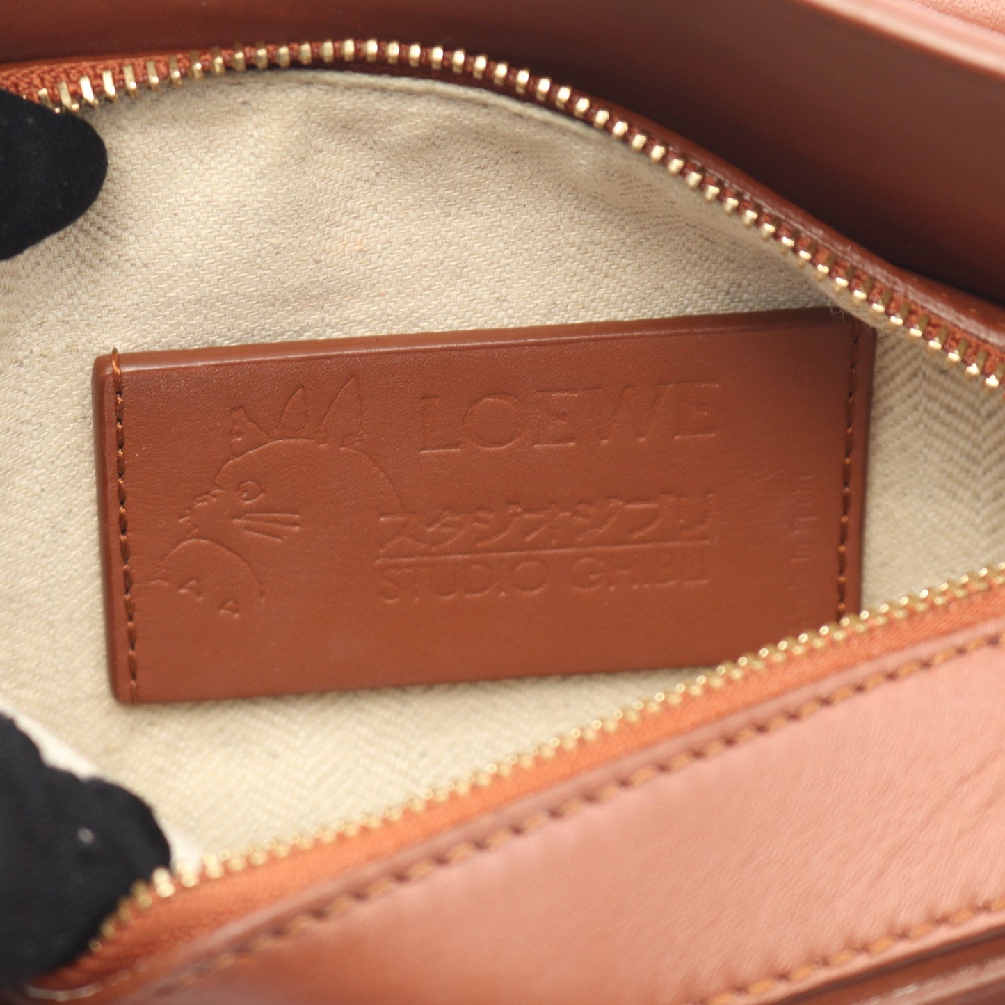 LOEWE × STUDIO GHIBLI ハウルの動く城 カルシファー PUZZLE MINI パズル ミニ ハンドバッグ レザー ブラウン 2WAY ロエベ バッグ LOEWE