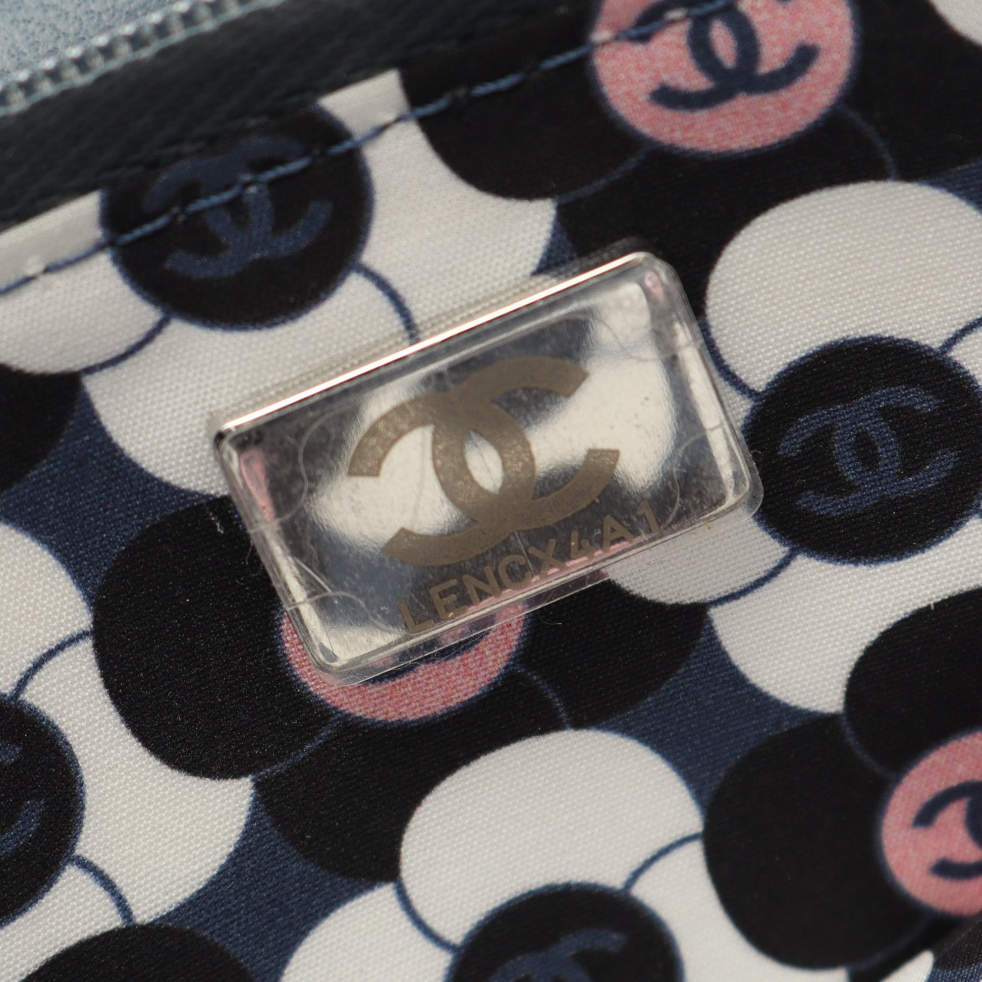 マトラッセ チェーンウォレット ラムスキン ブルーグリーン シルバー金具 シャネル バッグ CHANEL