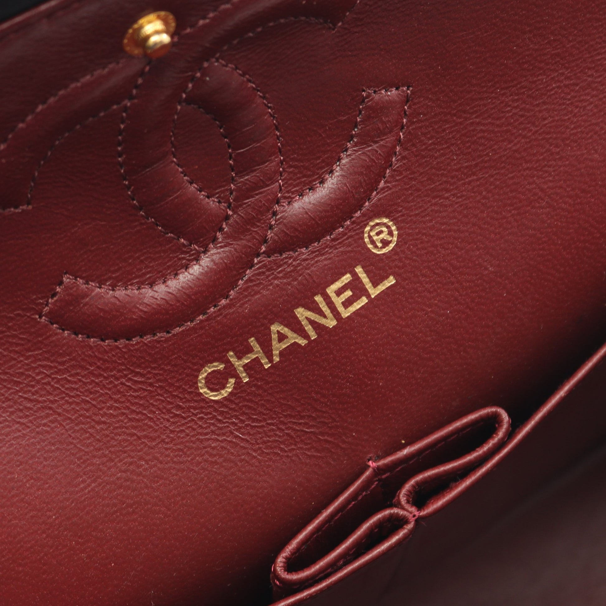 マトラッセ Wフラップ Wチェーンショルダーバッグ ラムスキン ブラック ゴールド金具 ヴィンテージ シャネル バッグ CHANEL
