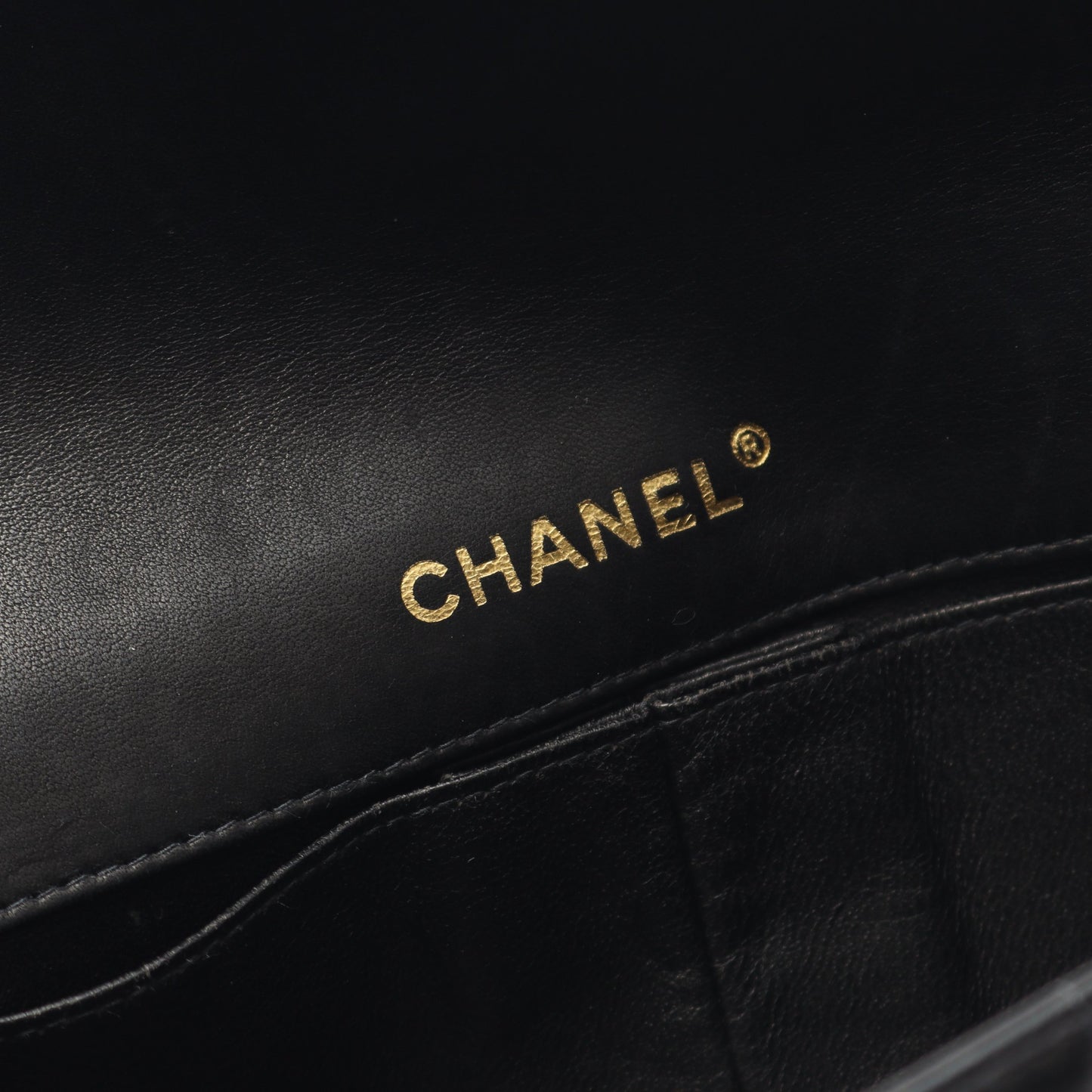 チョコバー チェーンショルダーバッグ ラムスキン ブラック ゴールド金具 シャネル バッグ CHANEL