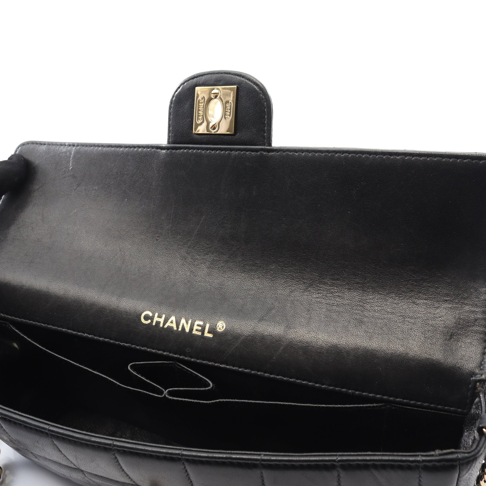 チョコバー チェーンショルダーバッグ ラムスキン ブラック ゴールド金具 シャネル バッグ CHANEL