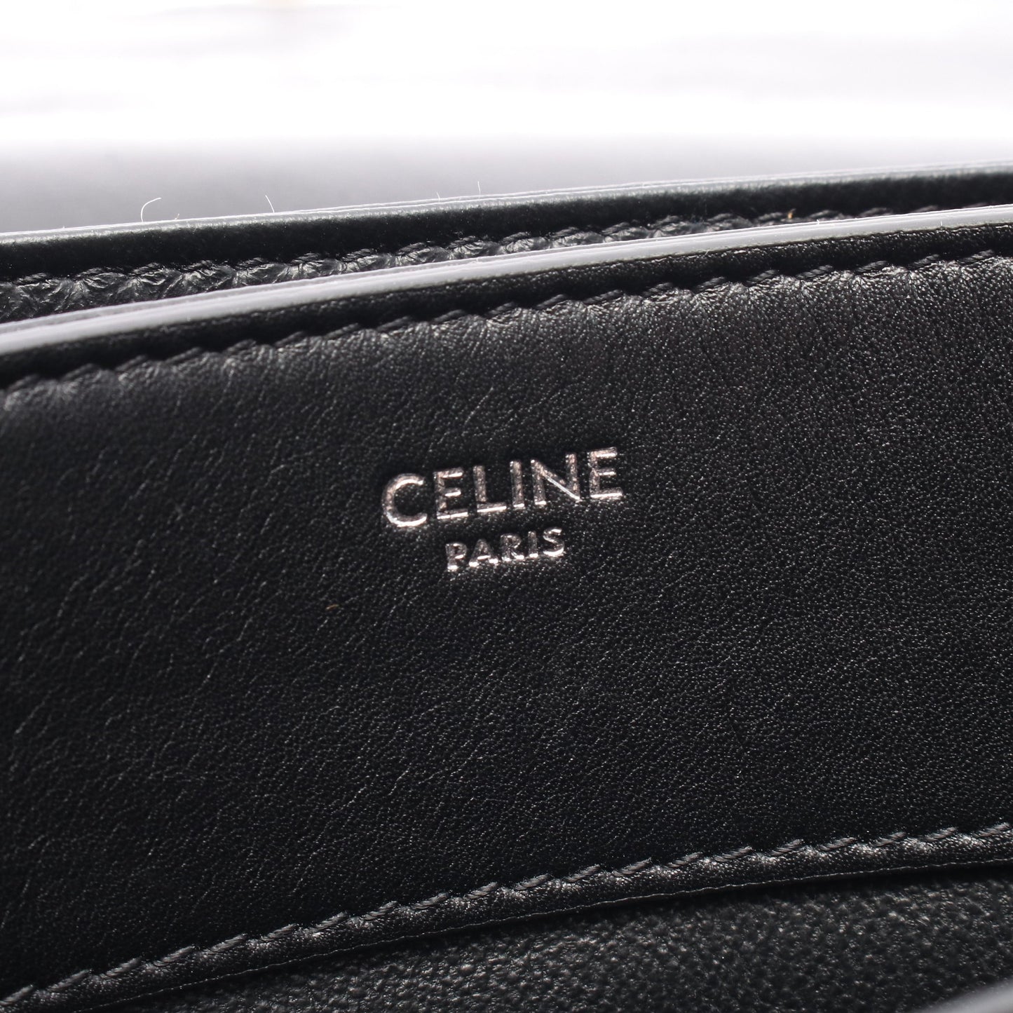 トリオンフ ショルダーバッグ レザー ブラック セリーヌ バッグ CELINE