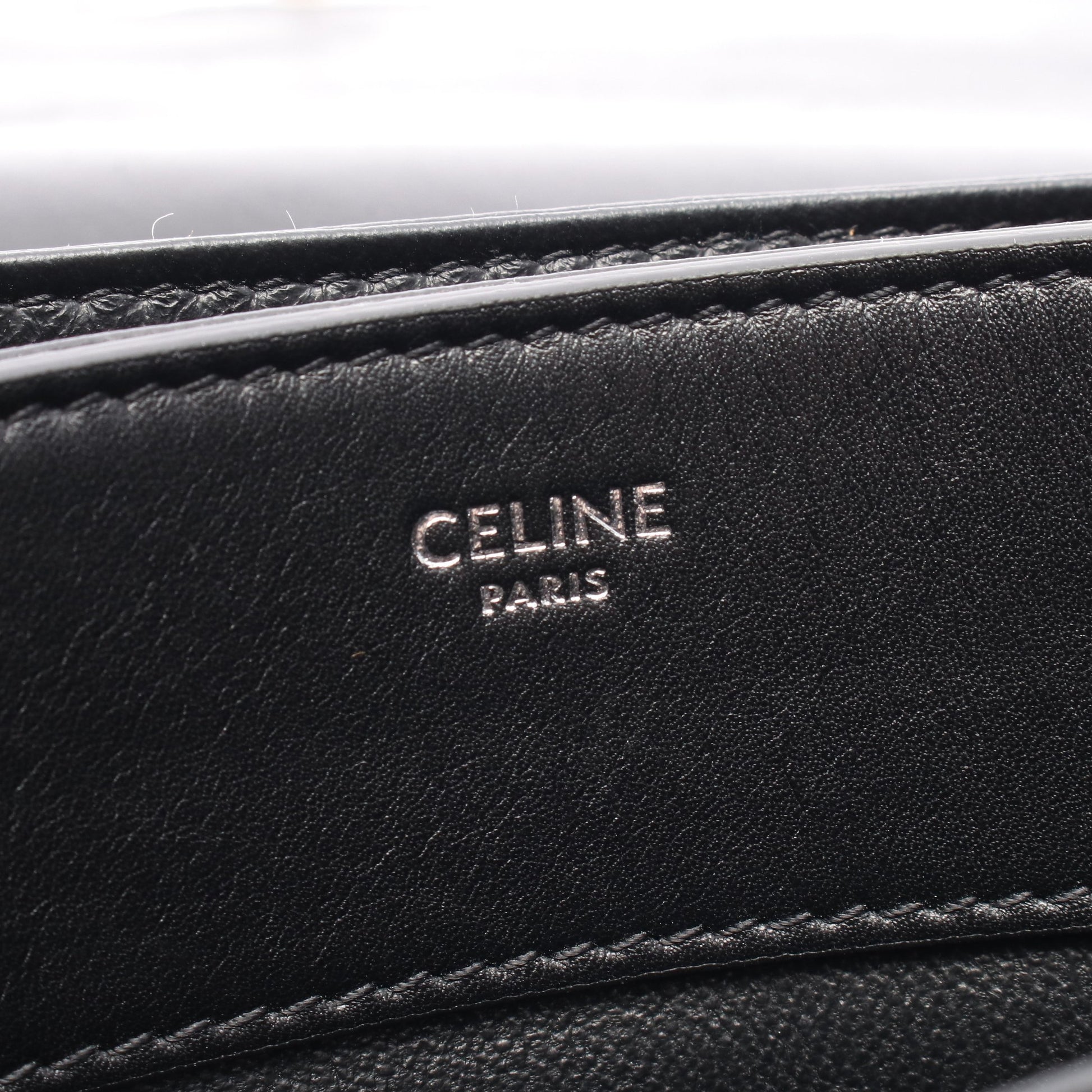 トリオンフ ショルダーバッグ レザー ブラック セリーヌ バッグ CELINE