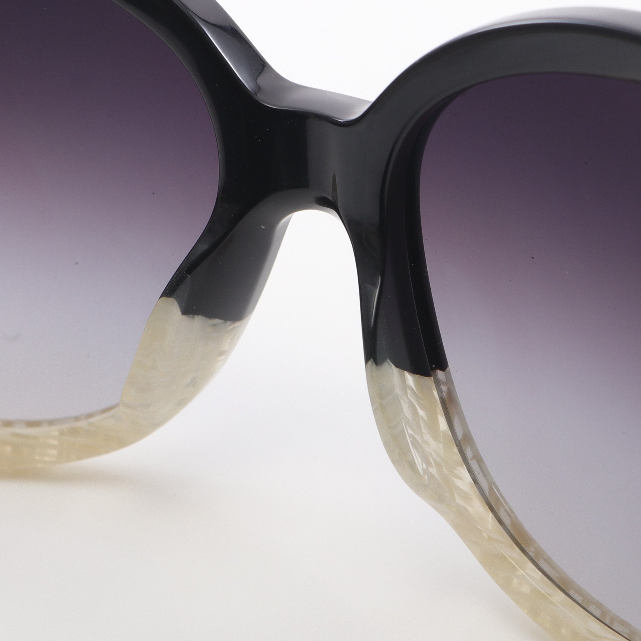 ココマーク サングラス ブラック アイボリー グラデーションレンズ