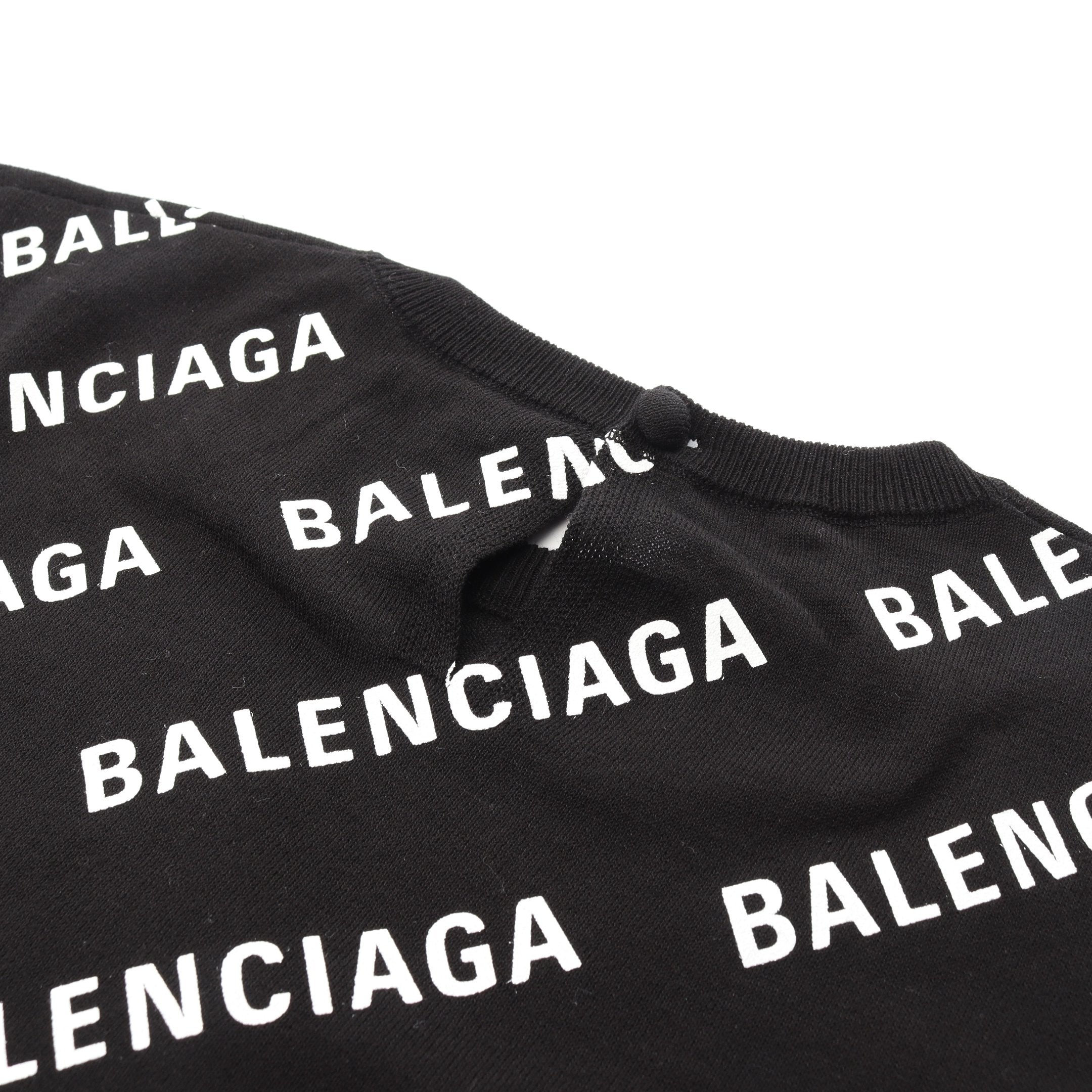 ニット クルーネック ロゴプリント 総柄 コットン ブラック