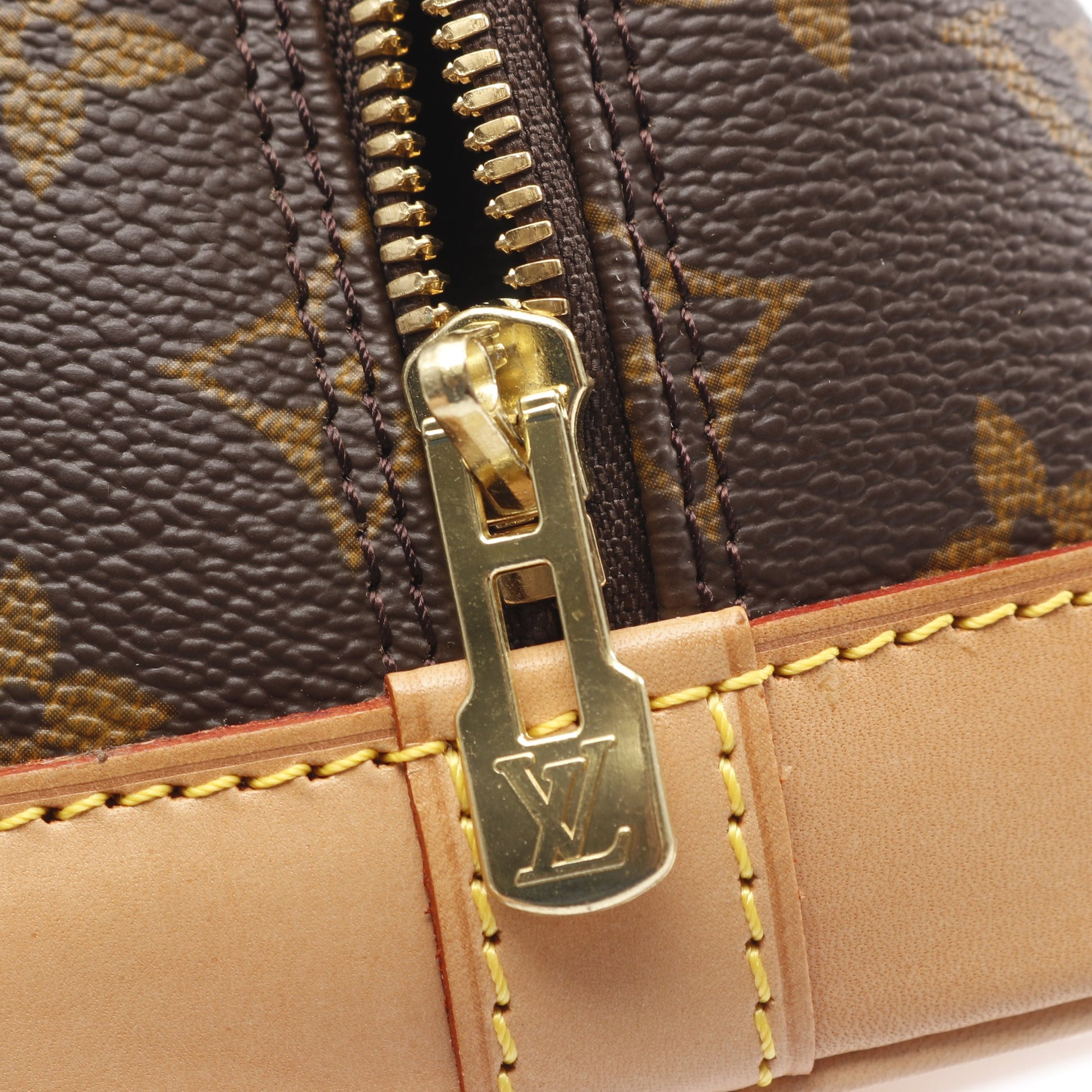 アルマPM モノグラム ハンドバッグ PVC レザー ブラウン ルイヴィトン バッグ LOUIS VUITTON