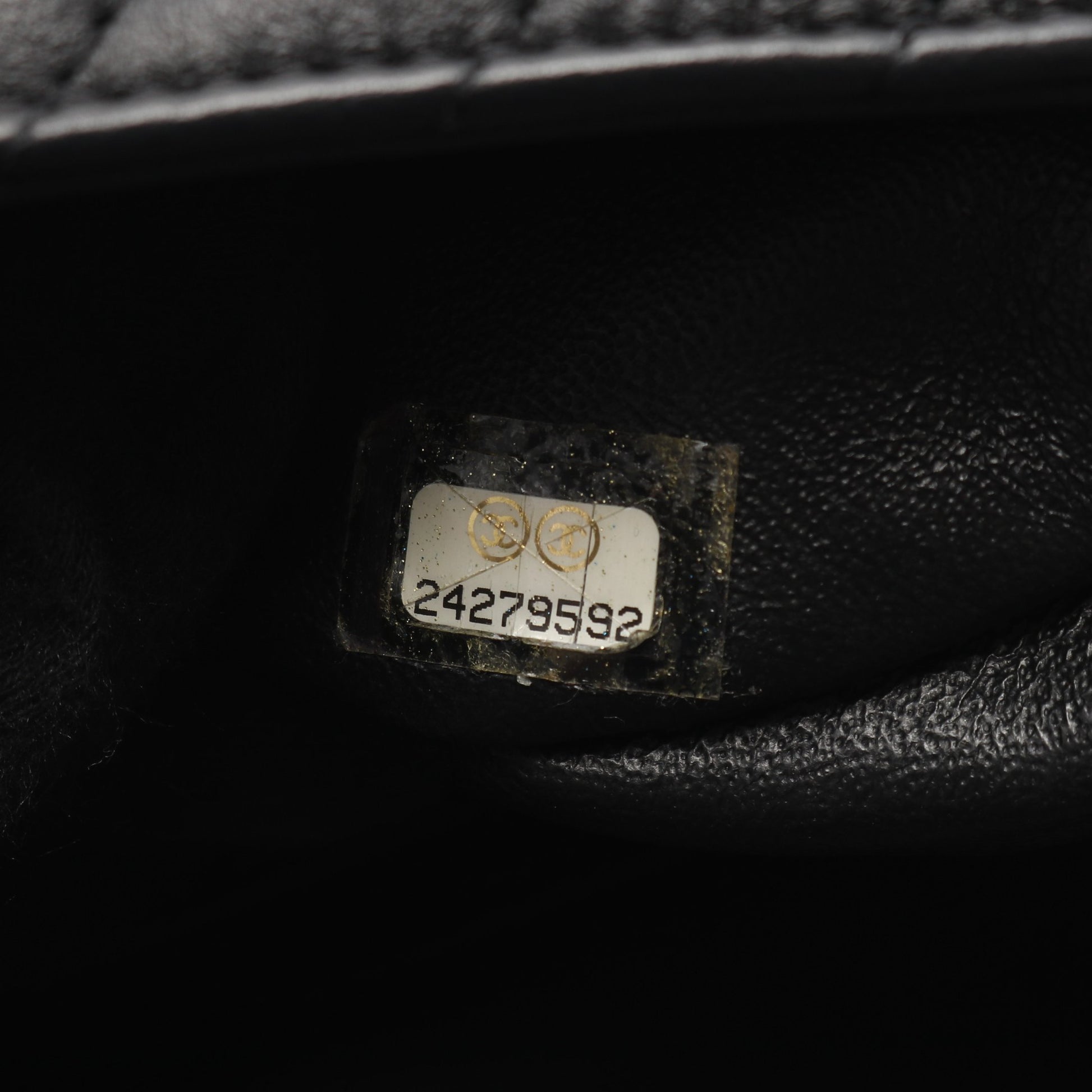 Vステッチ シェブロン チェーンショルダーバッグ ラムスキン ブラック ゴールド金具 2WAY シャネル バッグ CHANEL