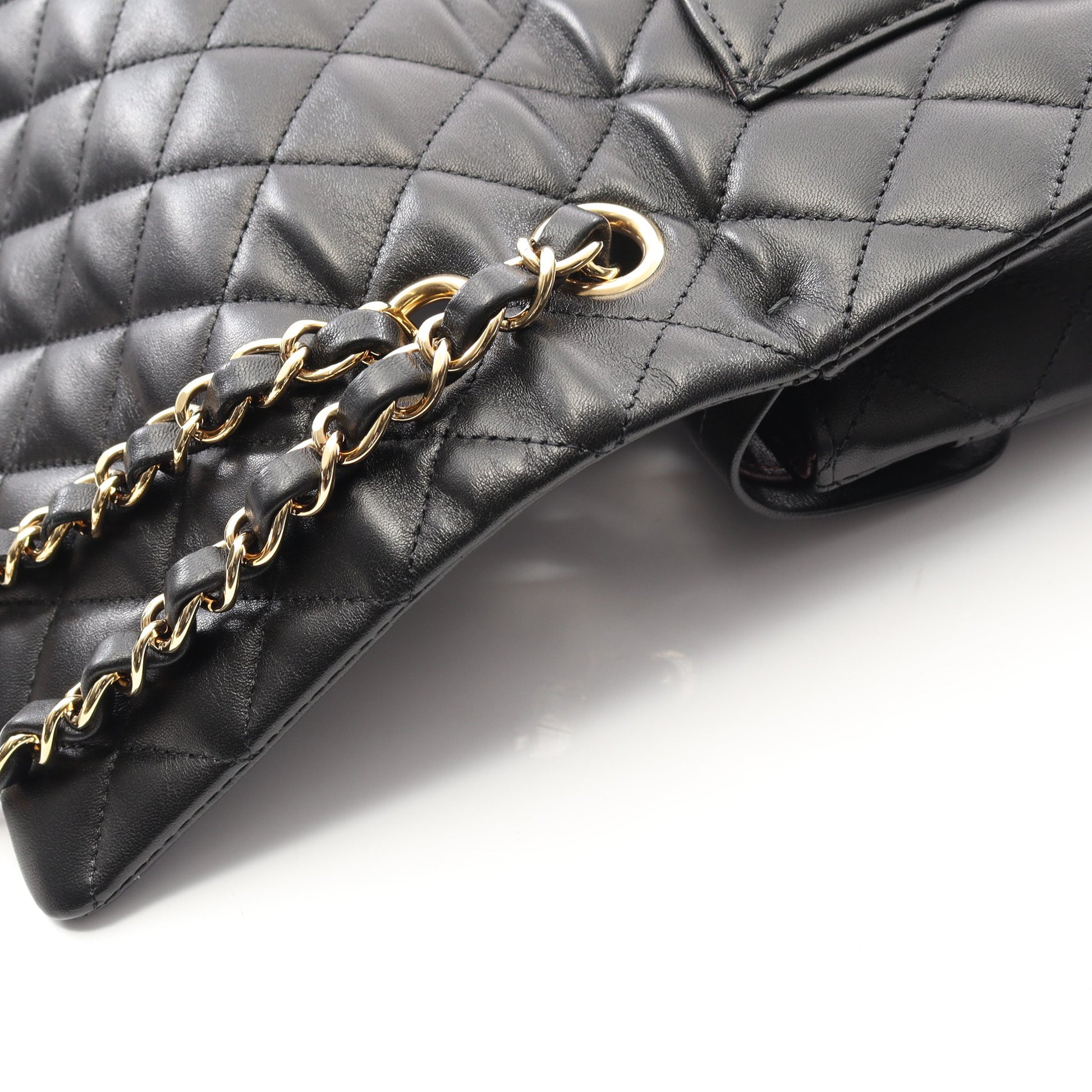 マトラッセ Wフラップ Wチェーンショルダーバッグ ラムスキン ブラック ゴールド金具 シャネル バッグ CHANEL