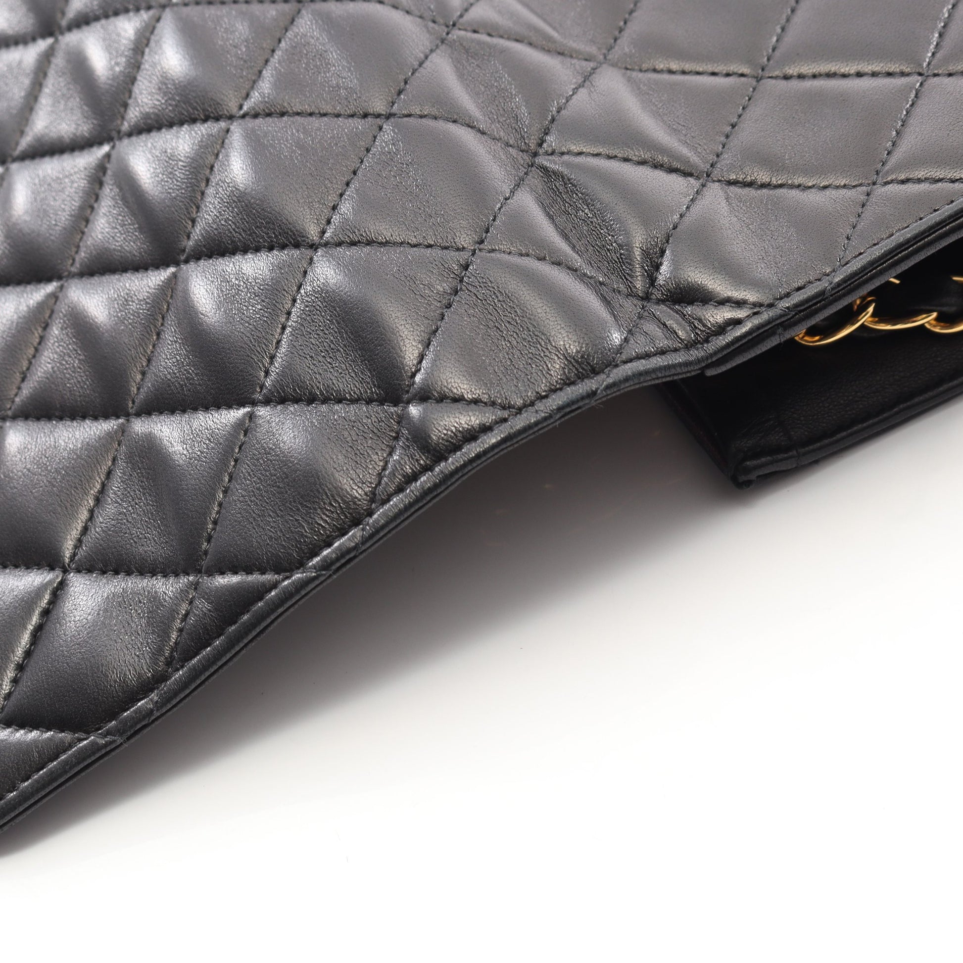 マトラッセ チェーンショルダーバッグ ラムスキン ブラック ゴールド金具 プッシュロック シャネル バッグ CHANEL