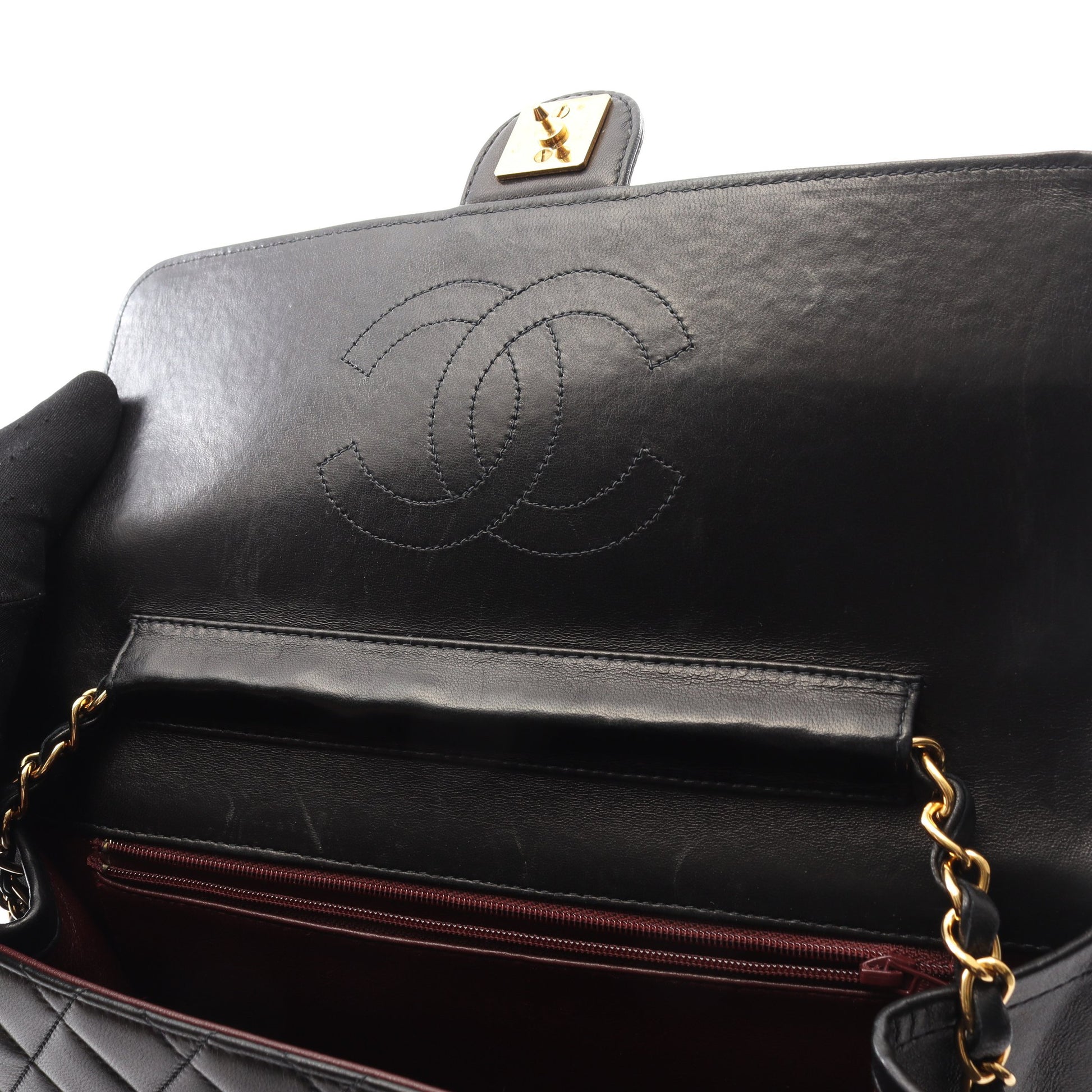 マトラッセ チェーンショルダーバッグ ラムスキン ブラック ゴールド金具 プッシュロック シャネル バッグ CHANEL
