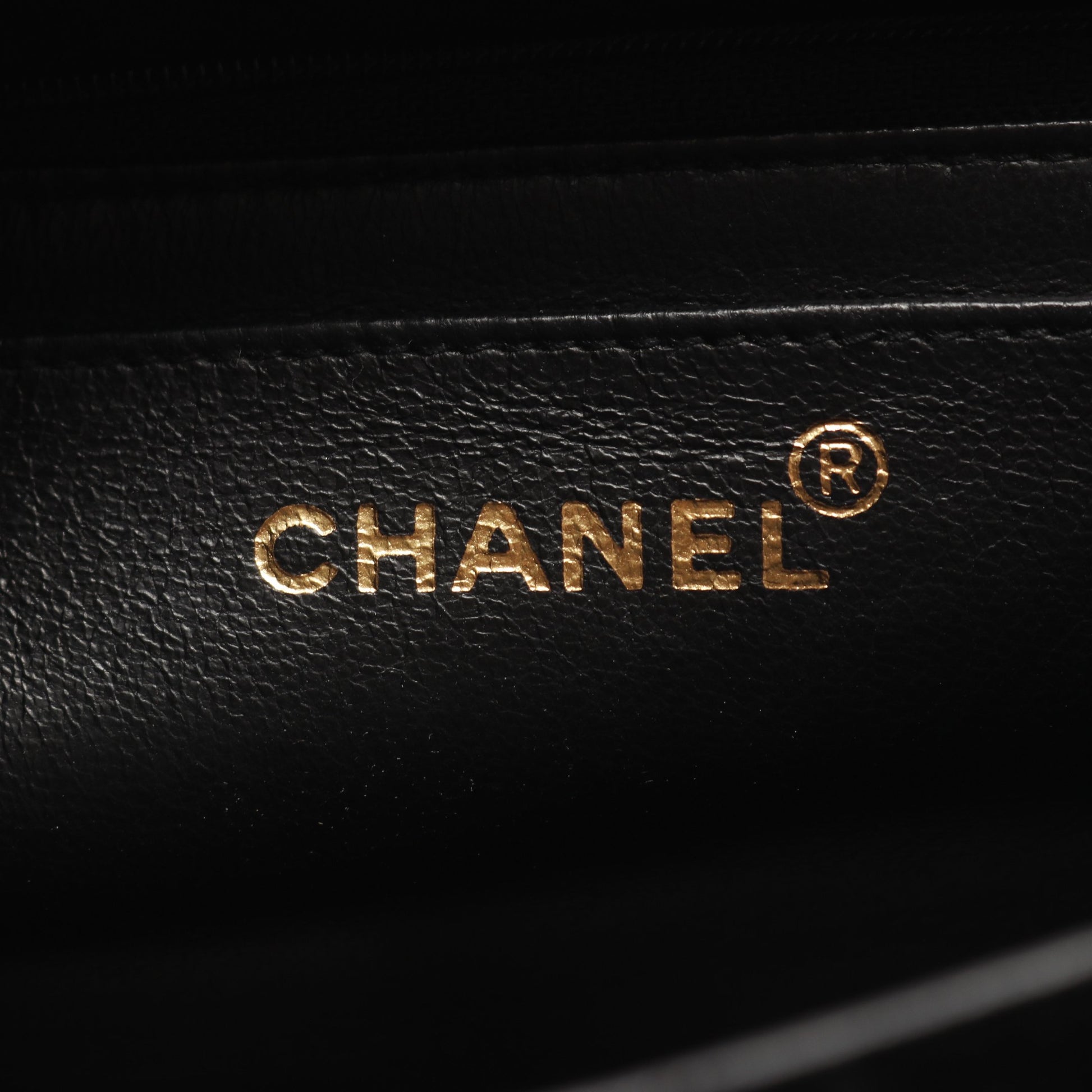 マドモアゼル デカココマーク Wチェーンショルダーバッグ ベロア ブラック ゴールド金具 シャネル バッグ CHANEL