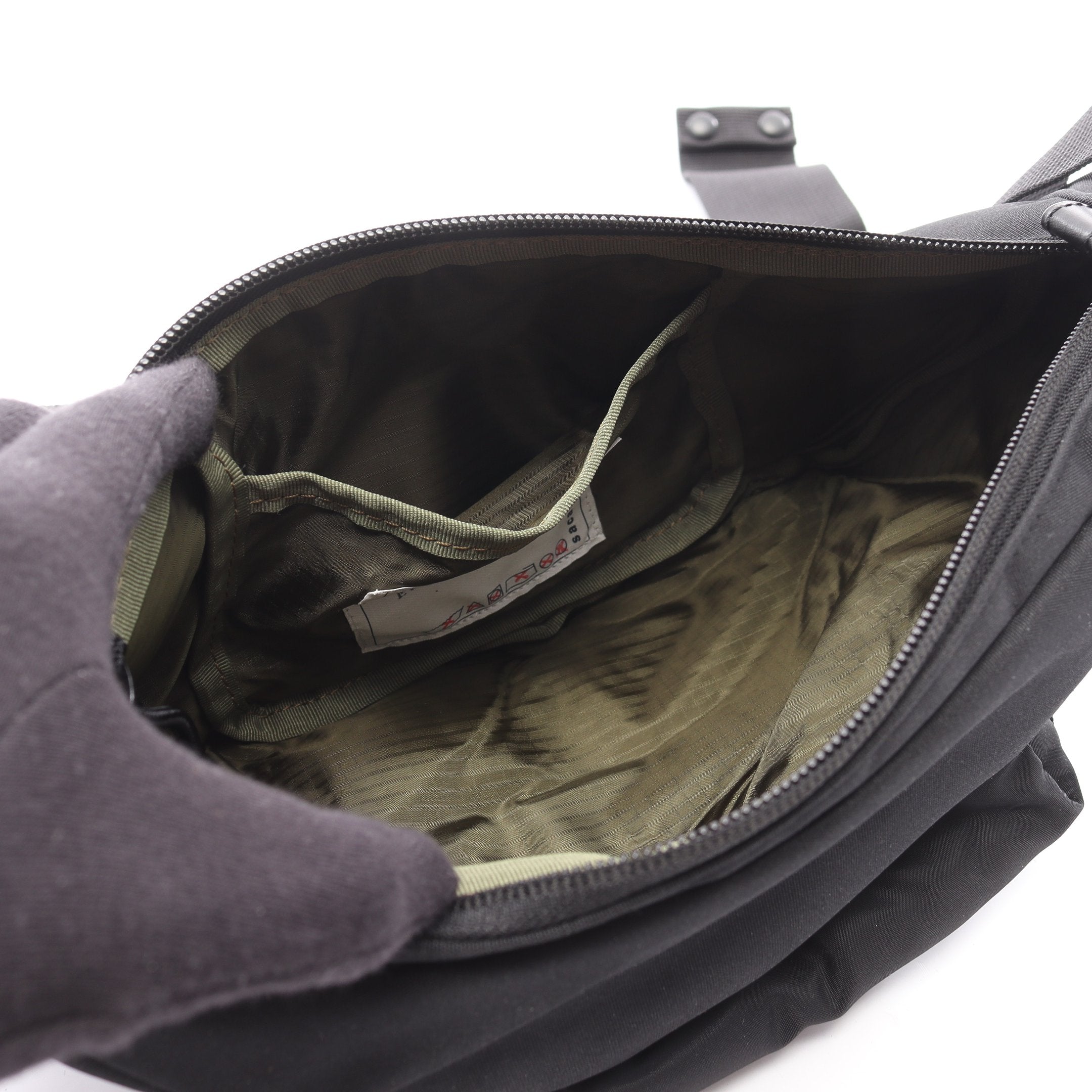POCKET BUM BAG ボディバッグ ウエストバッグ ブラック サカイ – RECLO