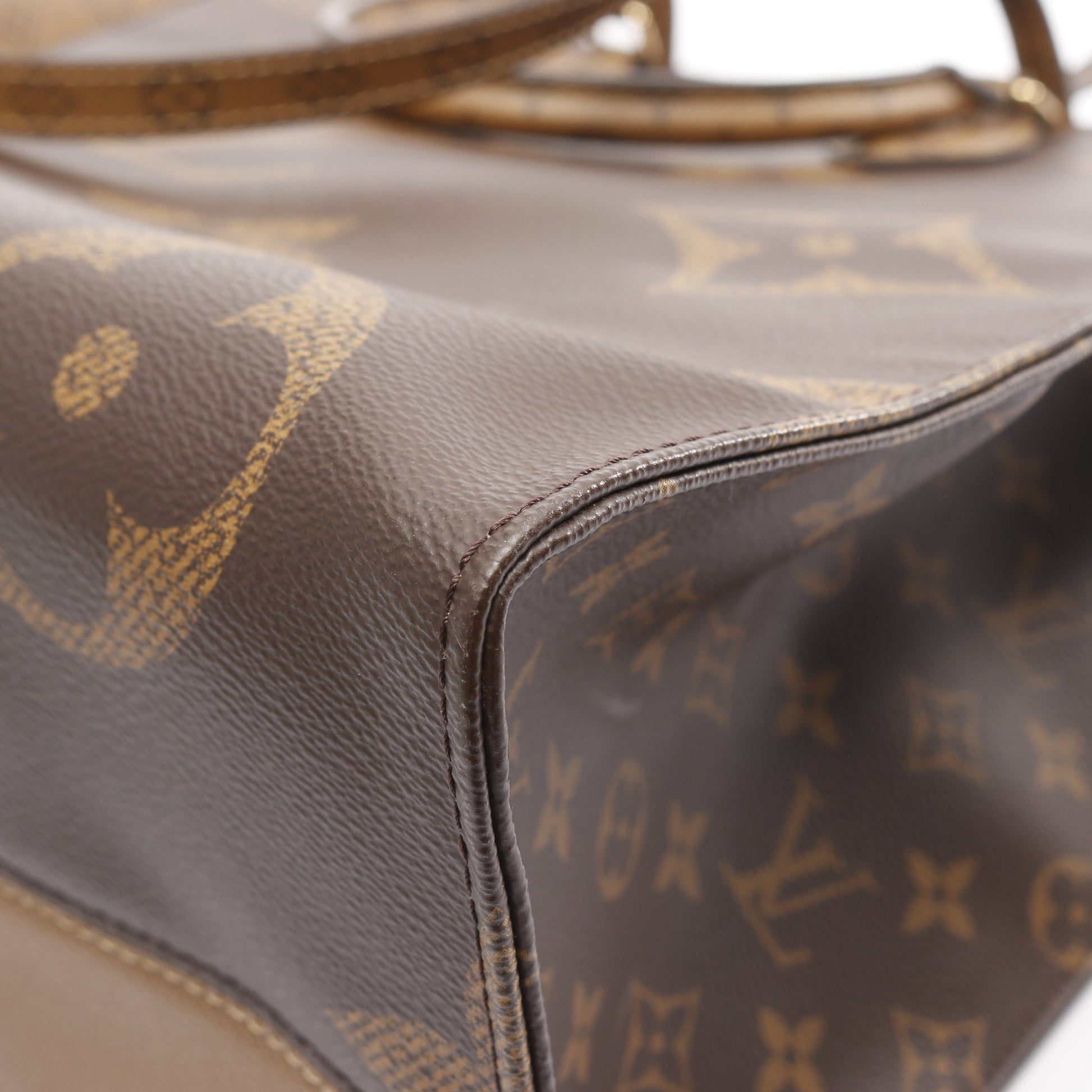 オンザゴーGM モノグラムジャイアント リバース ショルダーバッグ トートバッグ PVC ブラウン ベージュ ルイヴィトン バッグ LOUIS VUITTON