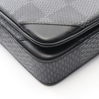 トリオ メッセンジャー ダミエグラフィット ショルダーバッグ PVC レザー ブラック ルイヴィトン バッグ LOUIS VUITTON