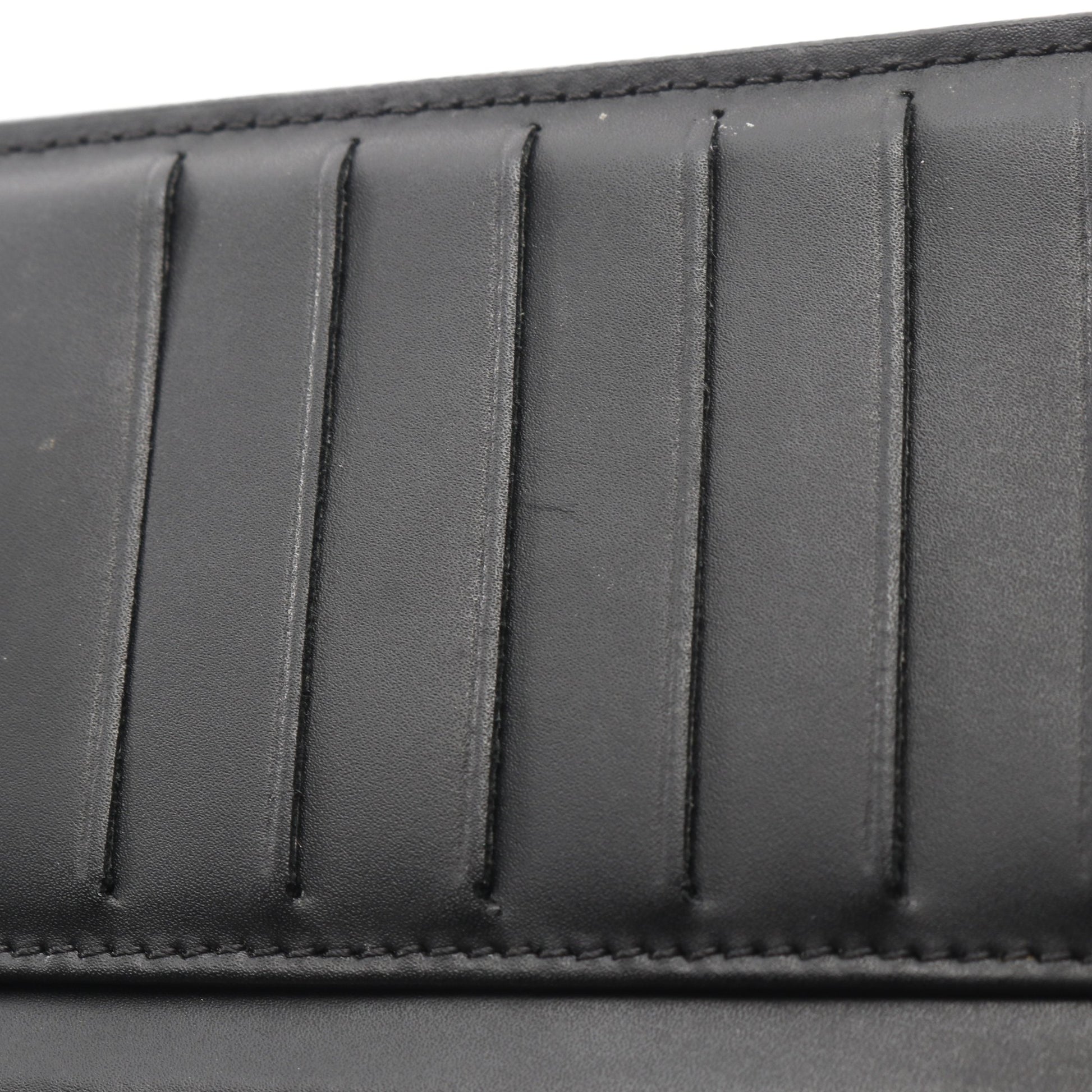 VLTNロゴ 二つ折り長財布 レザー ブラック レッド ヴァレンティノ 財布・小物 VALENTINO