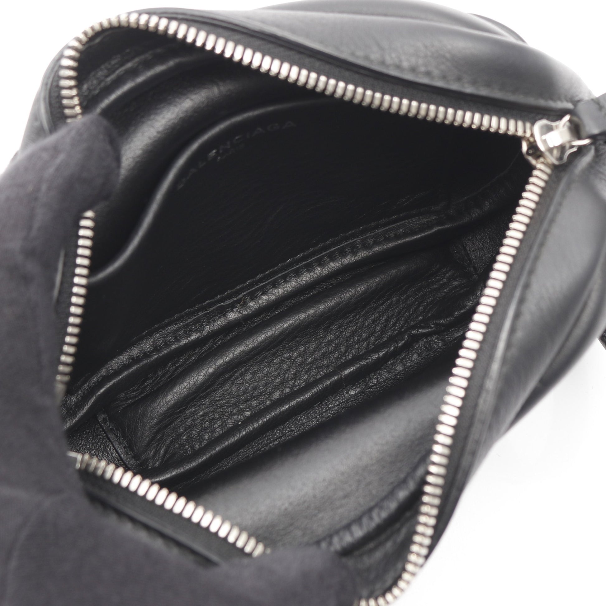 EVERYDAY CAMERA BAG XS エブリデイ カメラバッグ ショルダーバッグ レザー ブラック バレンシアガ バッグ BALENCIAGA