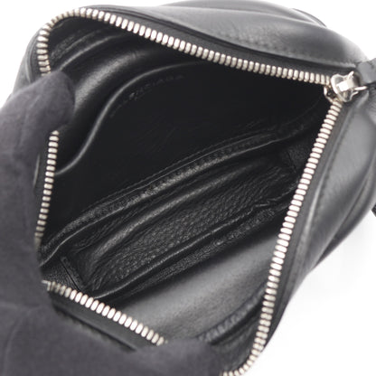EVERYDAY CAMERA BAG XS エブリデイ カメラバッグ ショルダーバッグ レザー ブラック バレンシアガ バッグ BALENCIAGA