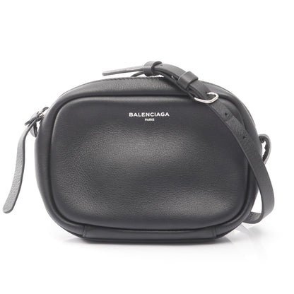 EVERYDAY CAMERA BAG XS エブリデイ カメラバッグ ショルダーバッグ レザー ブラック バレンシアガ バッグ BALENCIAGA