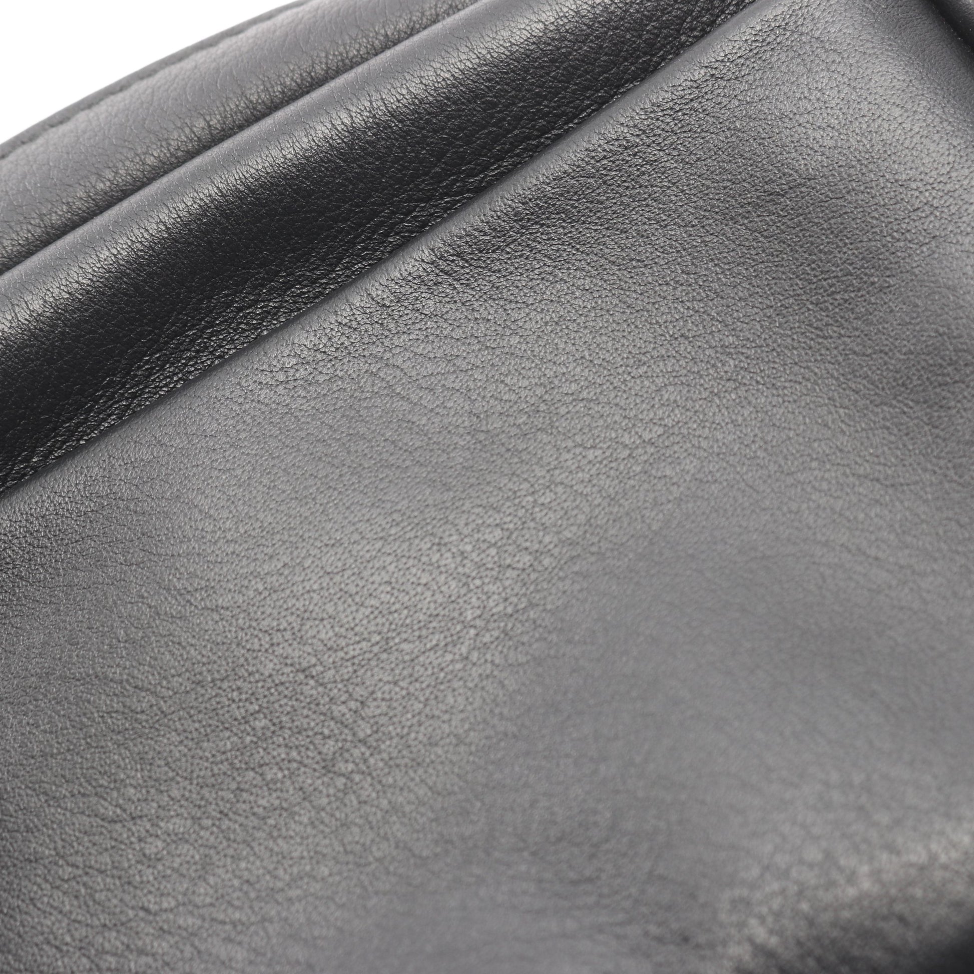 EVERYDAY CAMERA BAG XS エブリデイ カメラバッグ ショルダーバッグ レザー ブラック バレンシアガ バッグ BALENCIAGA